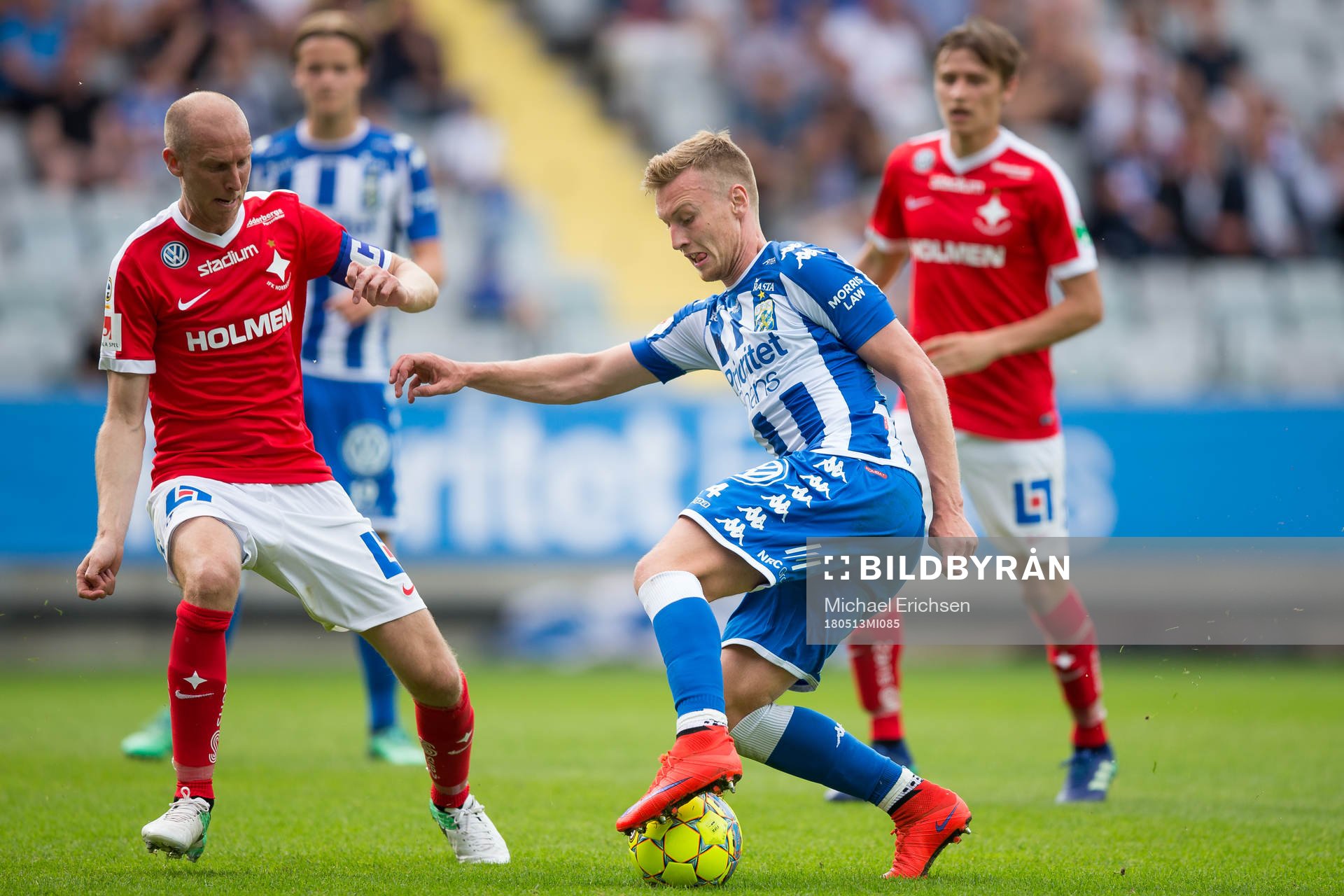 Norrköpings Andreas Johansson mot IFK Göteborgs Sebastian