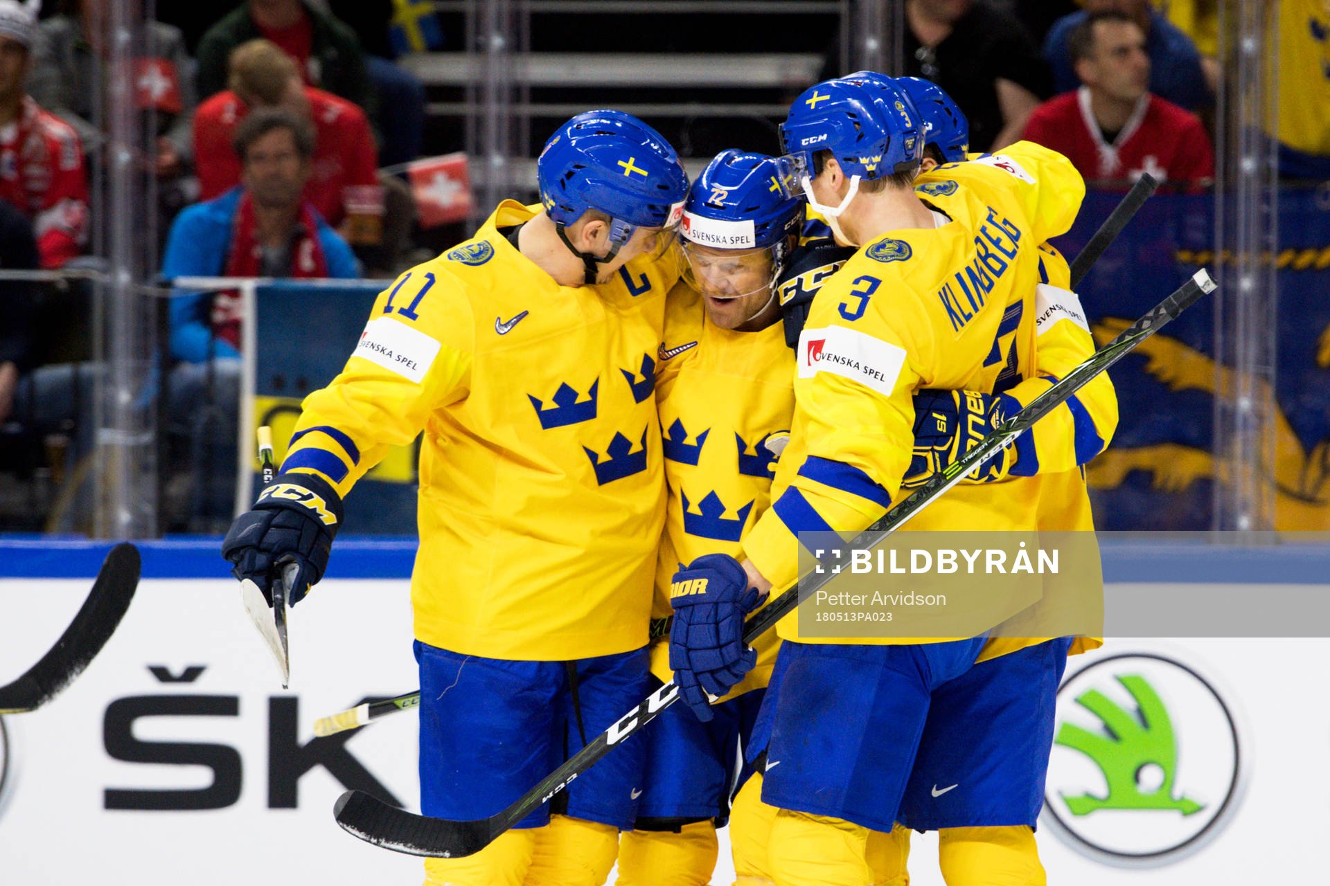 Sveriges Patric Hörnqvist jublar med lagkamrater