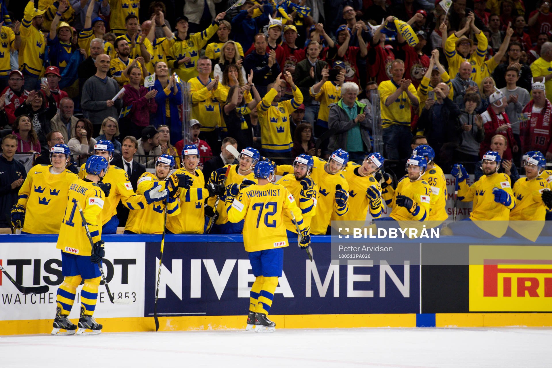 Sveriges Patric Hörnqvist jublar med lagkamrater
