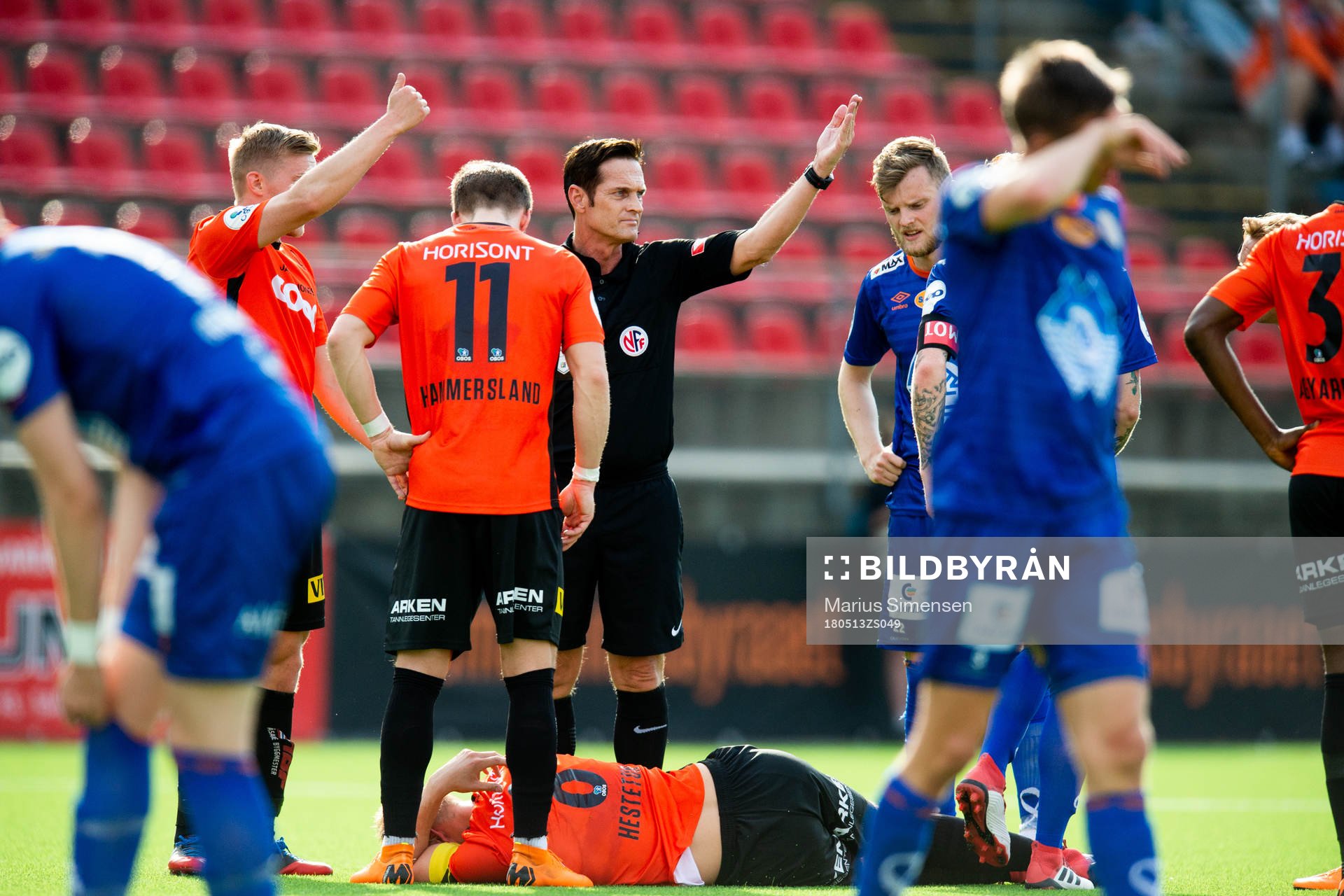 Jonas Heggestad Hestetun of Åsane with an injury