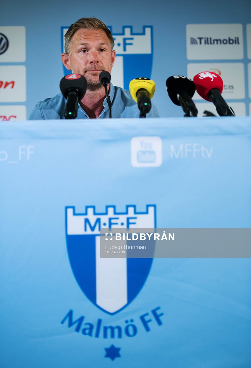 Malmö FFs sparkade tränare Magnus Pehrsson under en presskonferens den 14 maj 2018 i Malmö.
