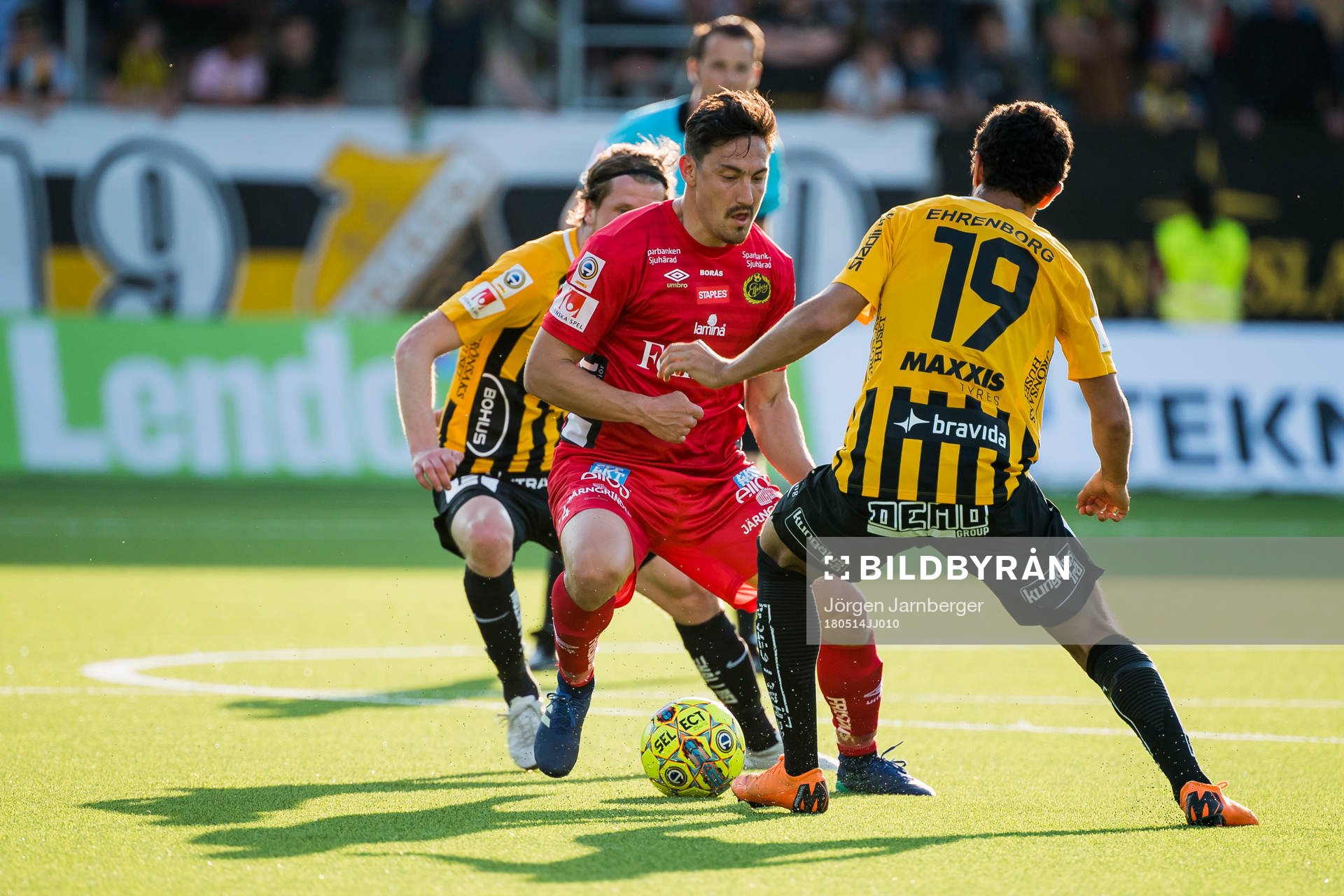Elfsborgs Stefan Ishizaki och Häckens Daleho Irandust