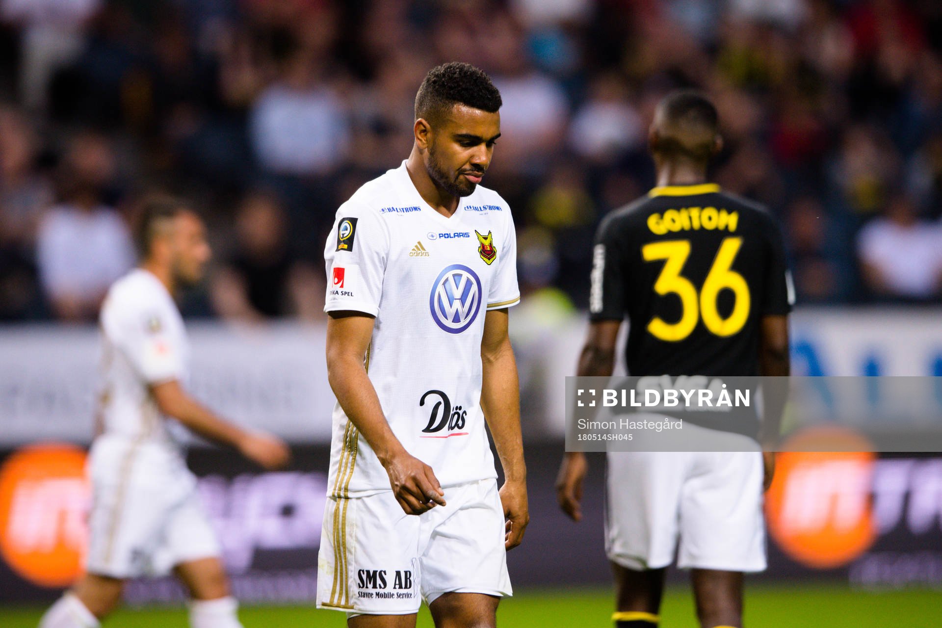 Östersunds Noah Sonko Sundberg deppar