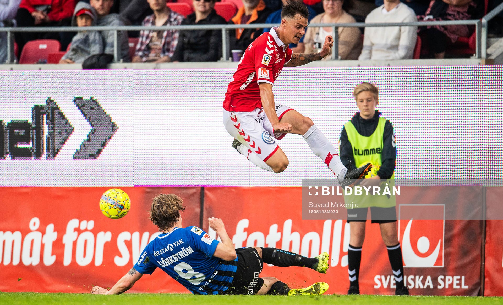 Kalmars Melker Hallberg och Sirius Tim Björkström