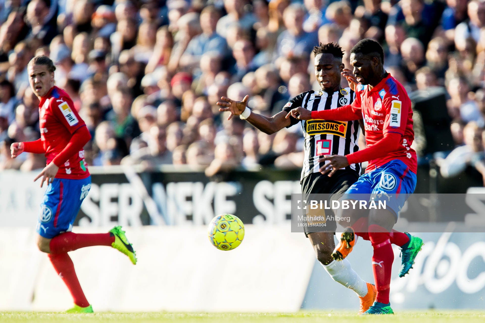 Helsingborgs Mohammed Abubakari och Landskronas Karim Sadat