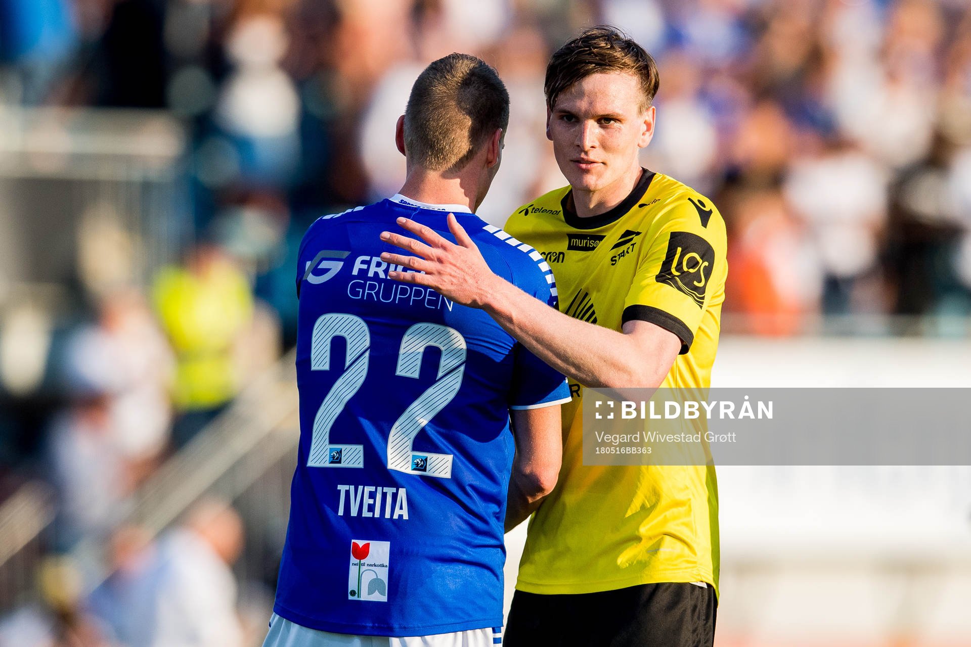 Jon-Helge Tveita of Sarpsborg 08 and Kristjan Floki
