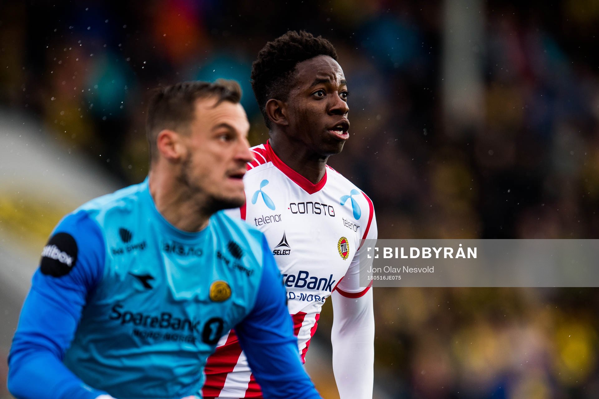 Goalkeeper Zoran Popovic of Bodø/Glimt and Mushaga Bakenga of Tromsø during the Eliteserien match between Bodø/Glimt and Tromsø on May 16, 2018 in Bodø.