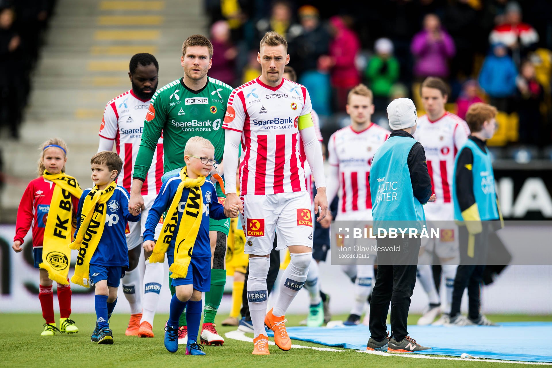 Magnar Ødegaard of Tromsø and the other players of