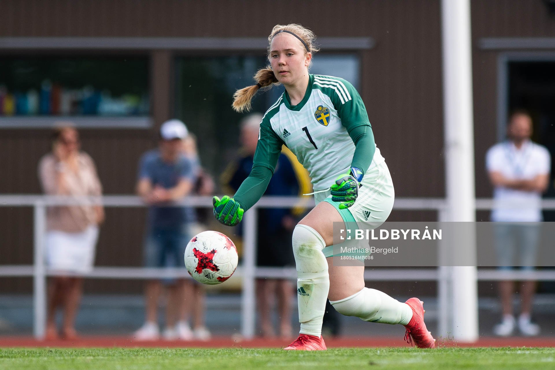 Sveriges målvakt Sofia Hjern