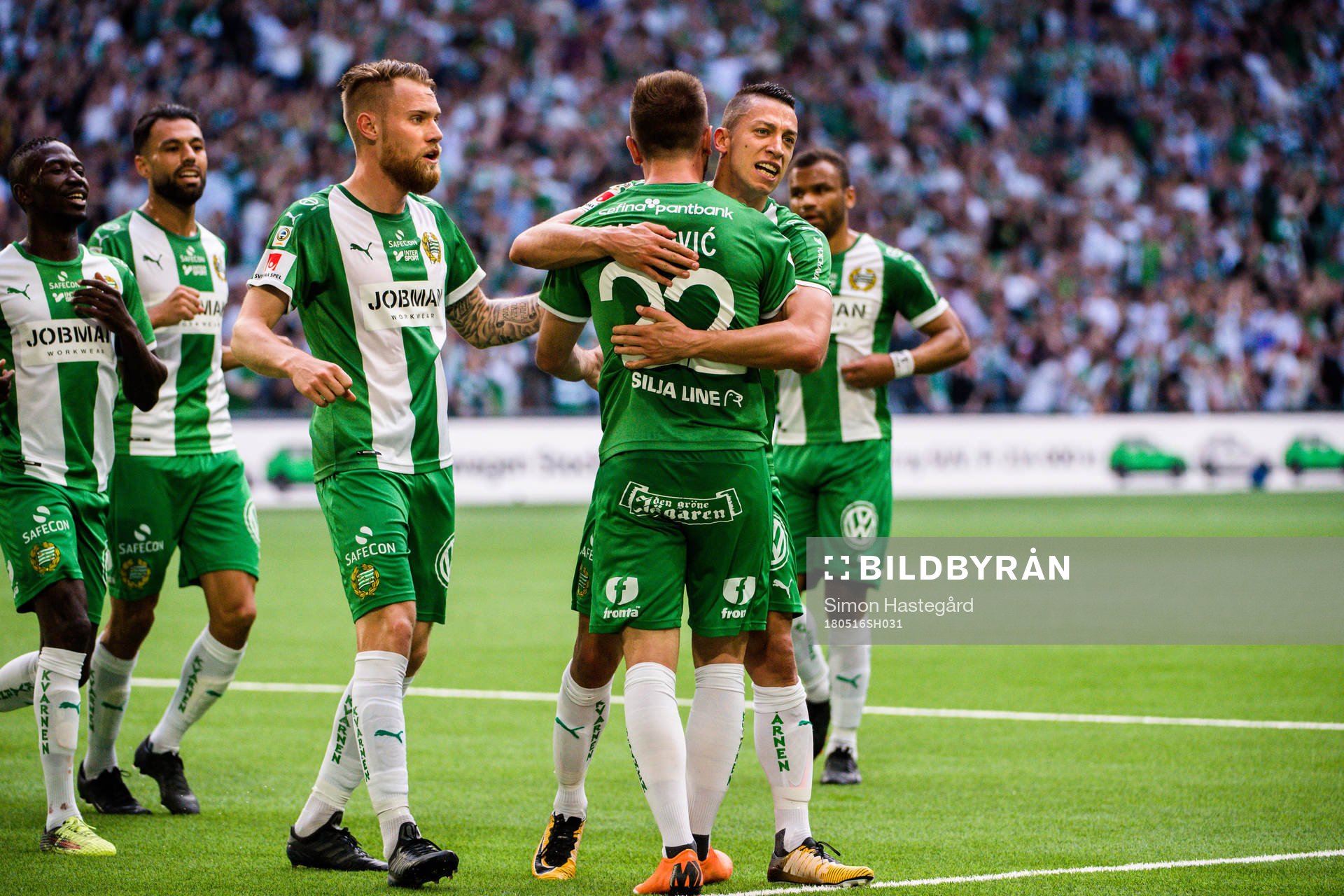 Hammarbys David Fällman och Nicola Djurdjic jublar med