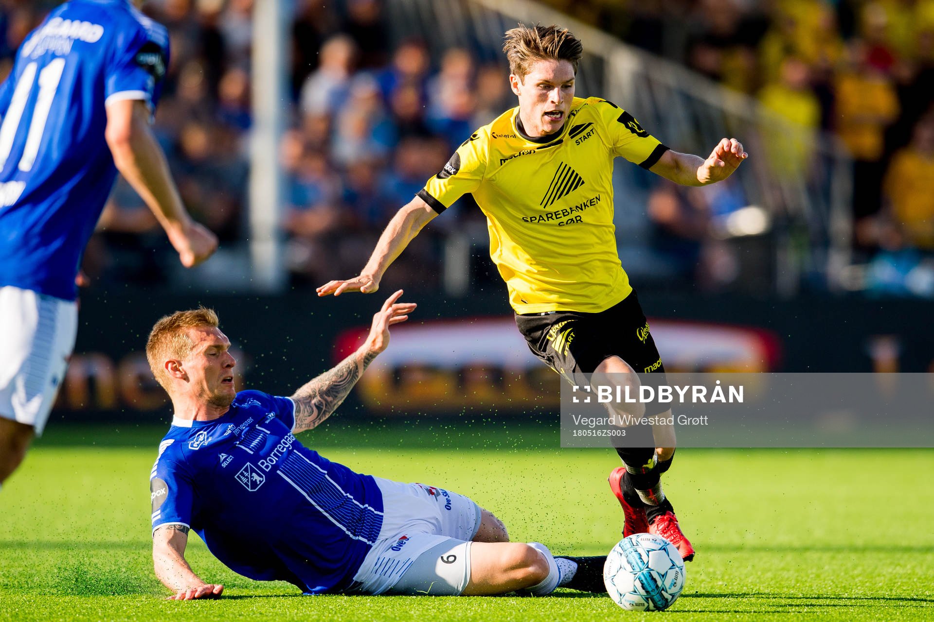 Joonas Tamm of Sarpsborg 08 and Kasper Skaanes of Start