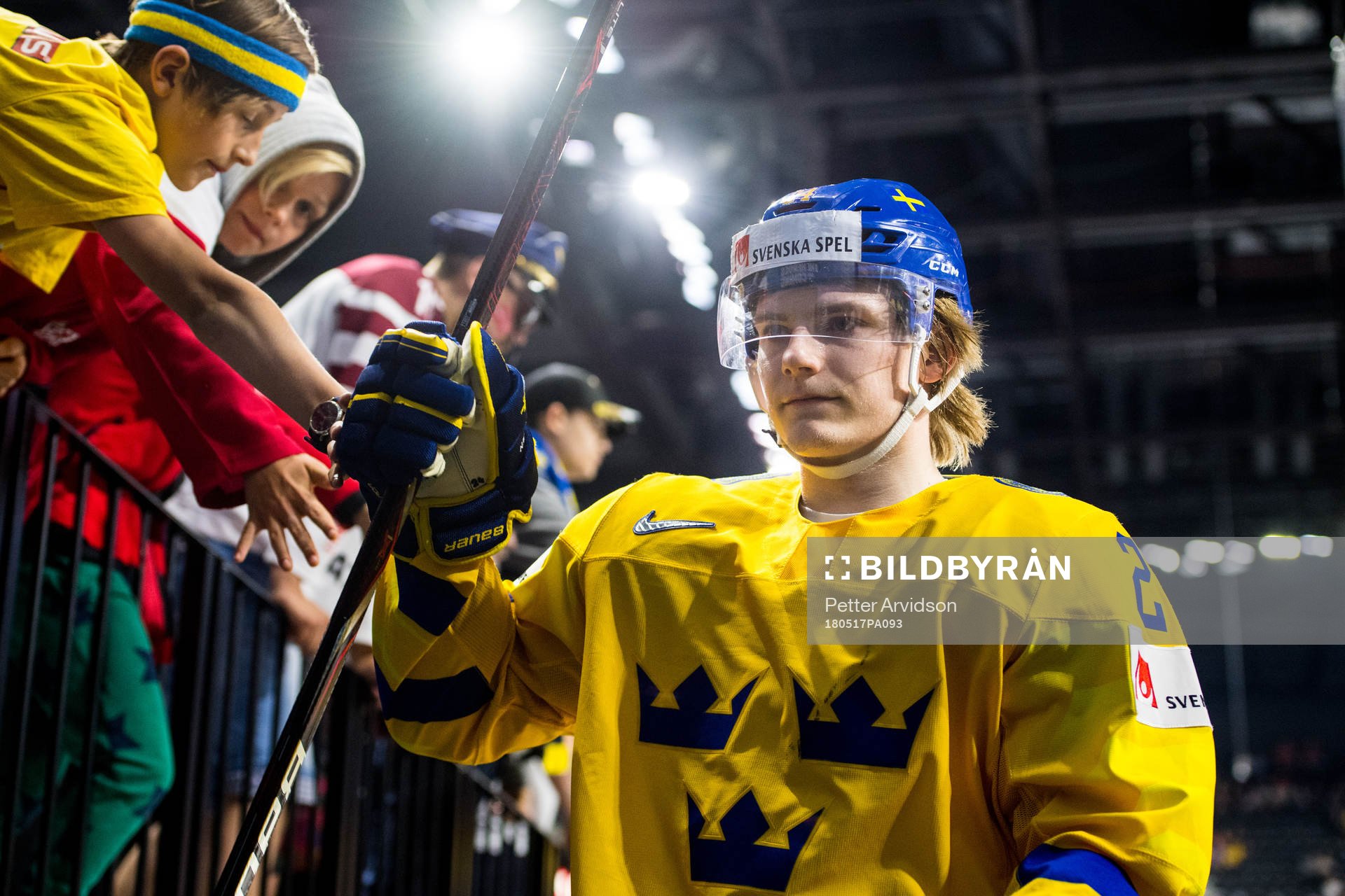 Sveriges Lias Andersson lämnar isen