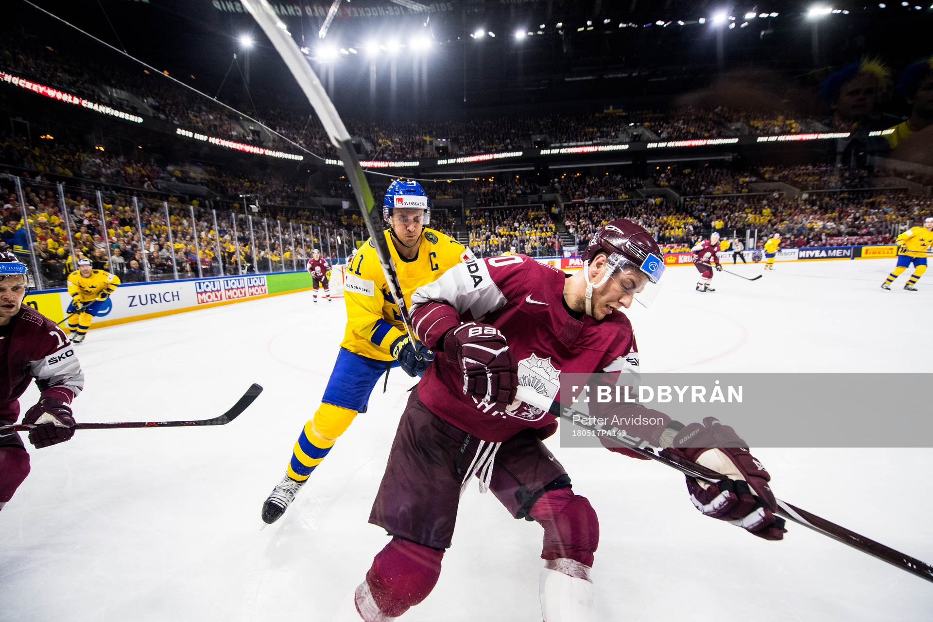Sveriges Mikael Backlund och Lettlands Miks Indrasis