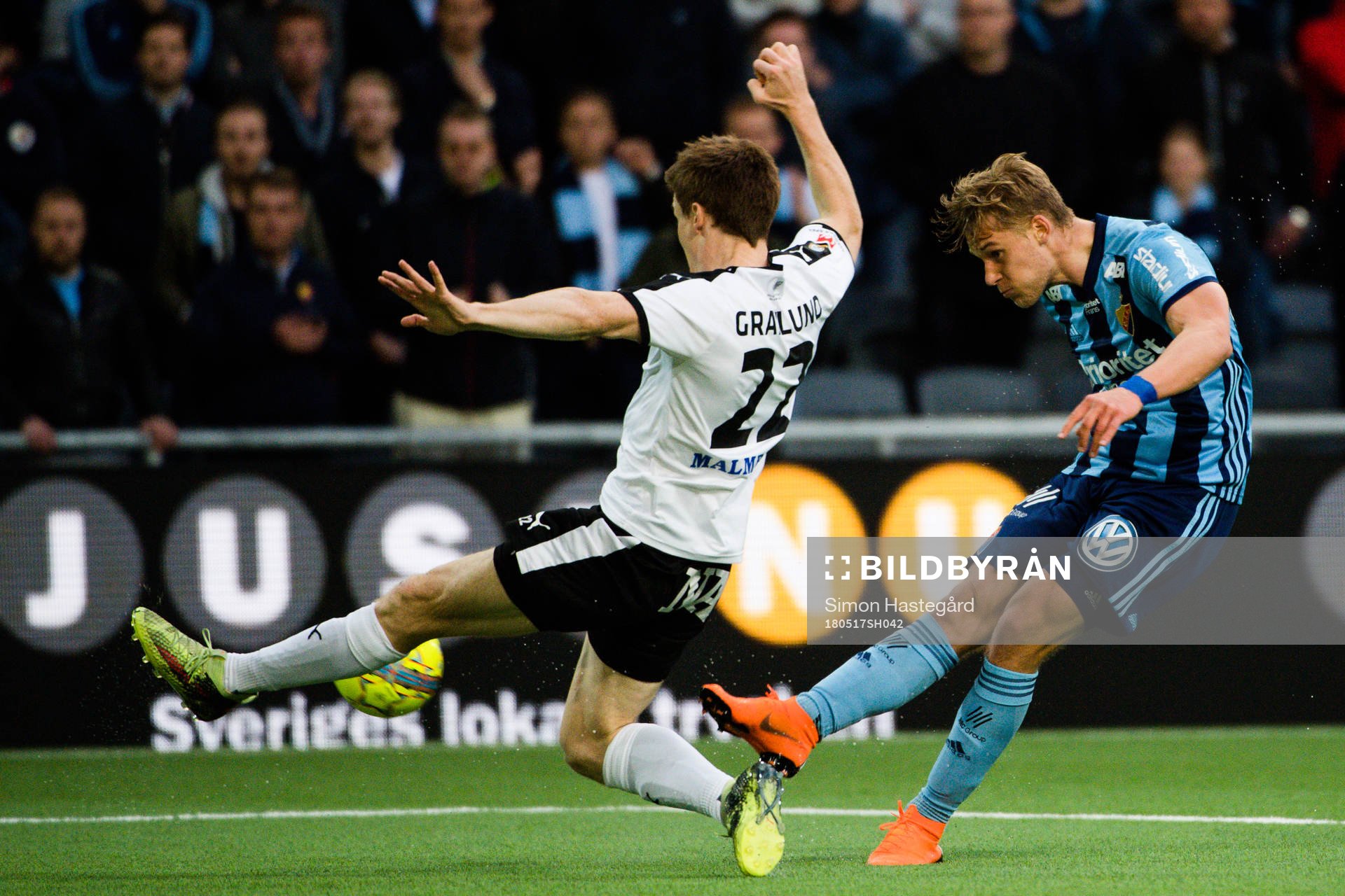 Djurgårdens Felix Beijmo utmanar Örebros Albin Granlund