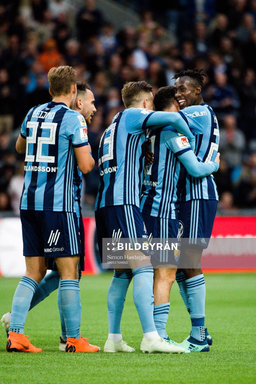 Djurgårdens Philana Tinotenda Kadewere jublar med Kerim