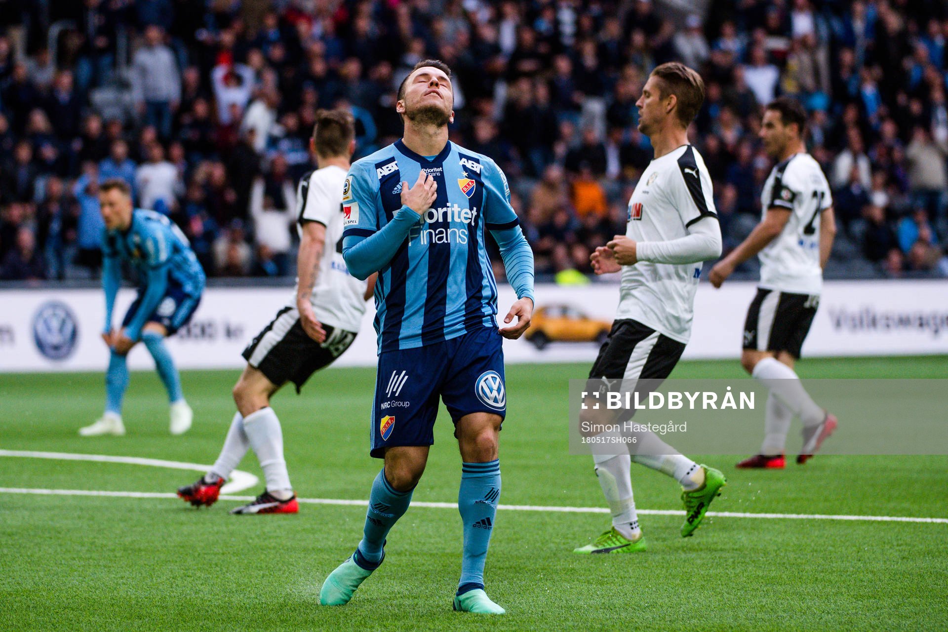 Djurgårdens Kerim Mrabti deppar