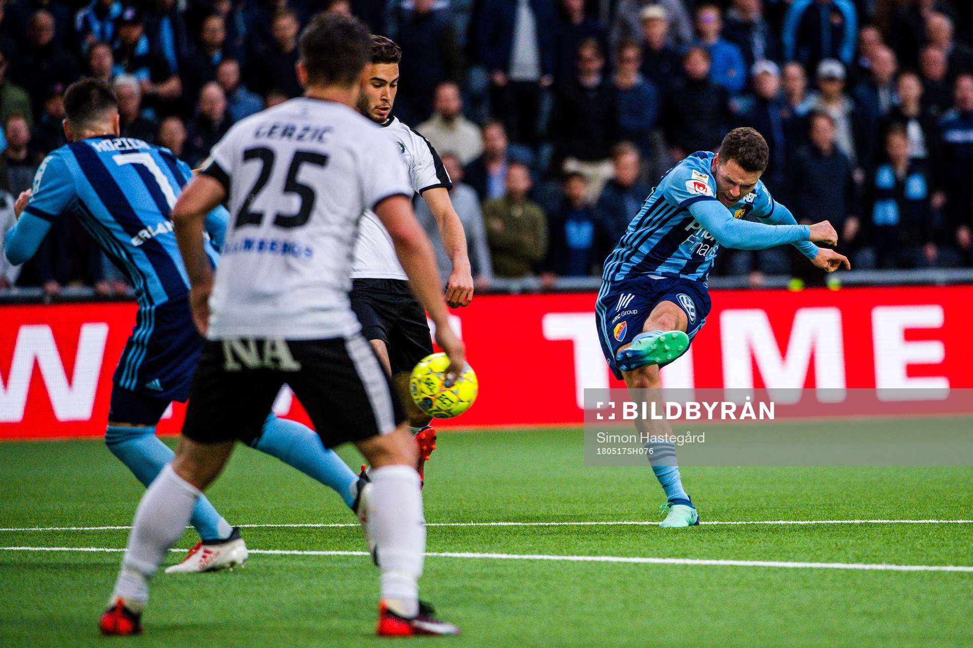 Djurgårdens Kerim Mrabti för 2-0