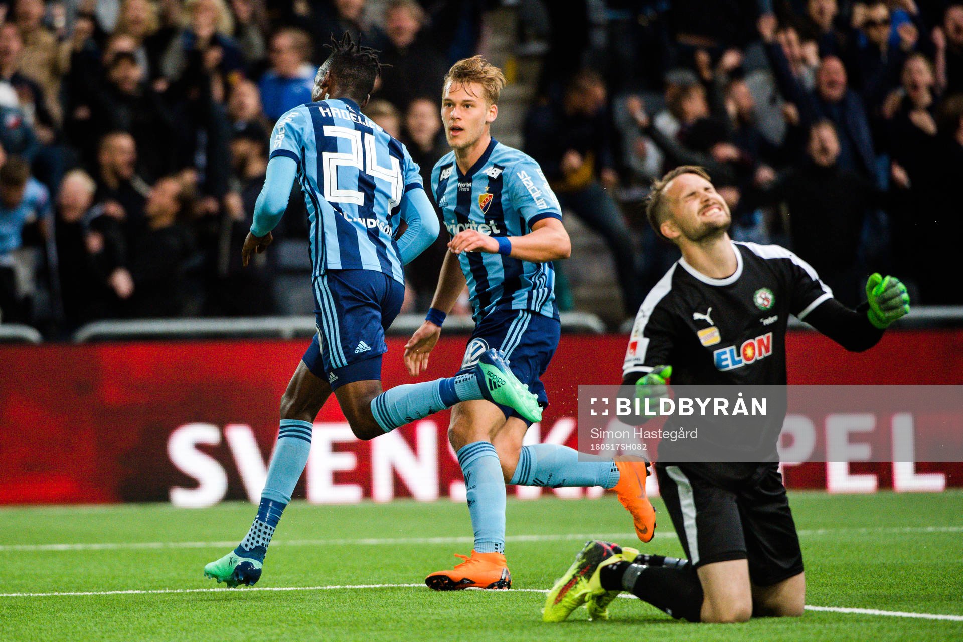 Djurgårdens Philana Tinotenda Kadewere och Felix Beijmo