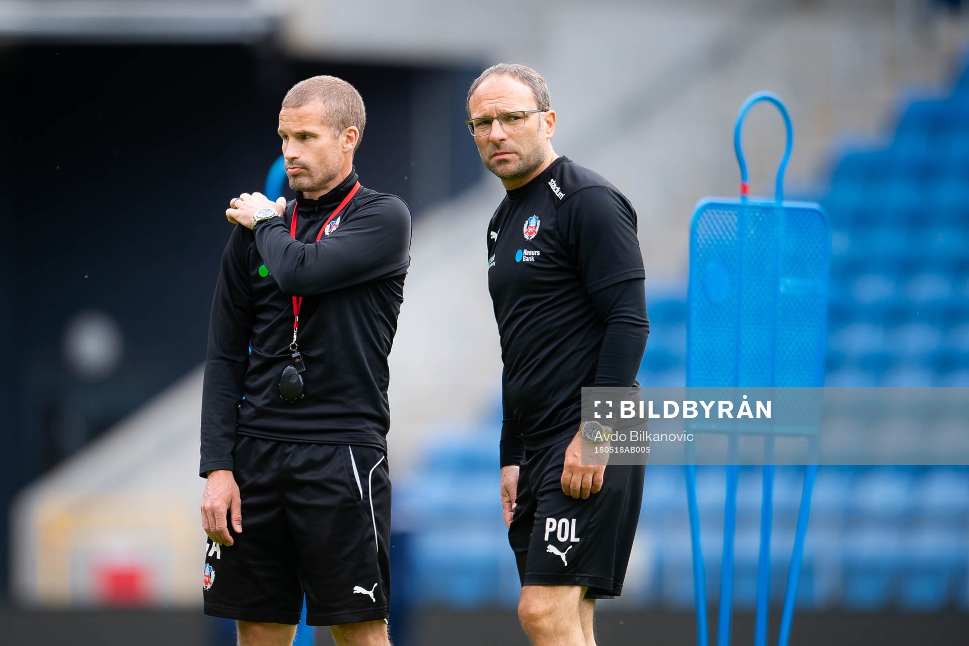 Helsingborgs tränare Per-Ola Ljung och assisterande tränare Christoffer Andersson under fotbollsträning med Helsingborg den 28 maj 2018 Helsingborg.