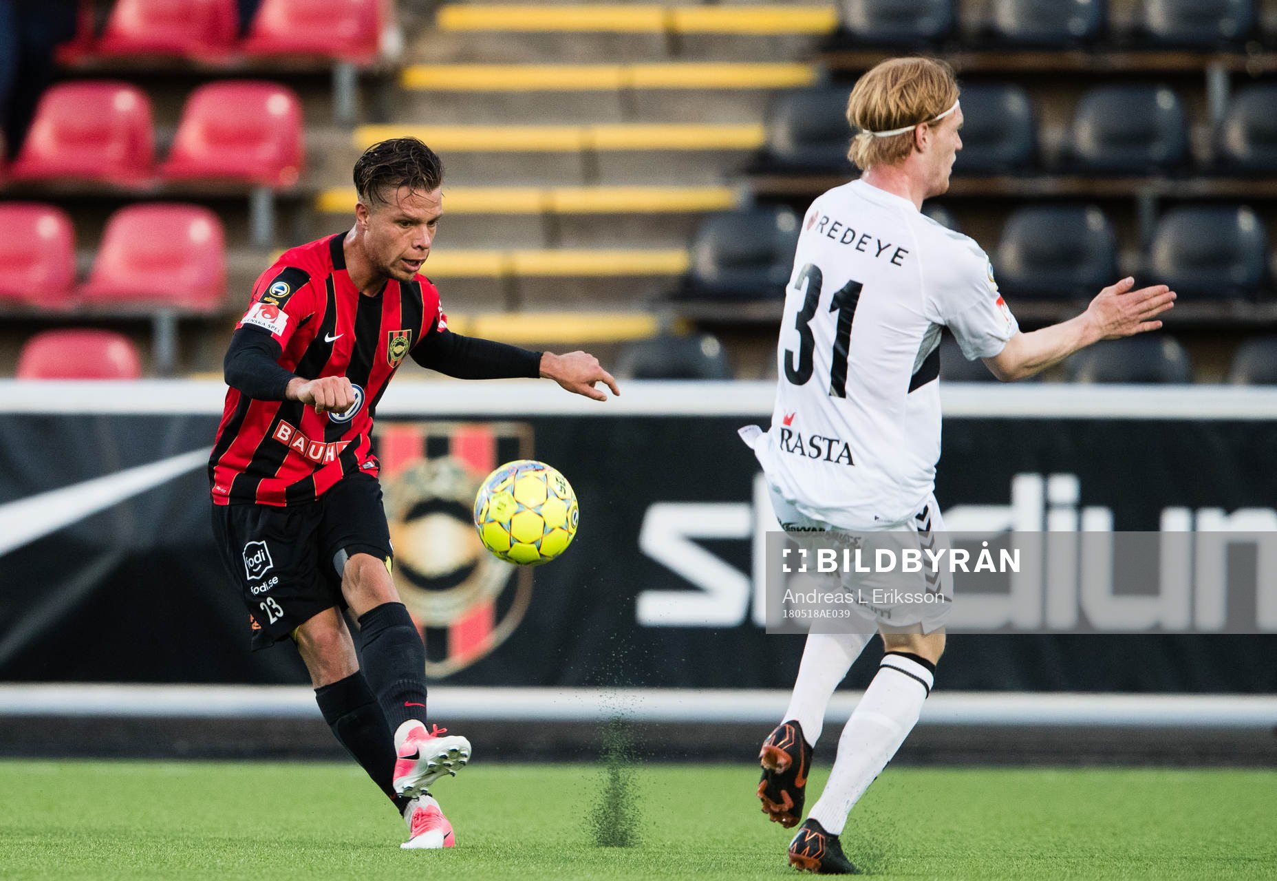 Brommapojkarnas Erik Figueroa och Kalmars Nils Fröling