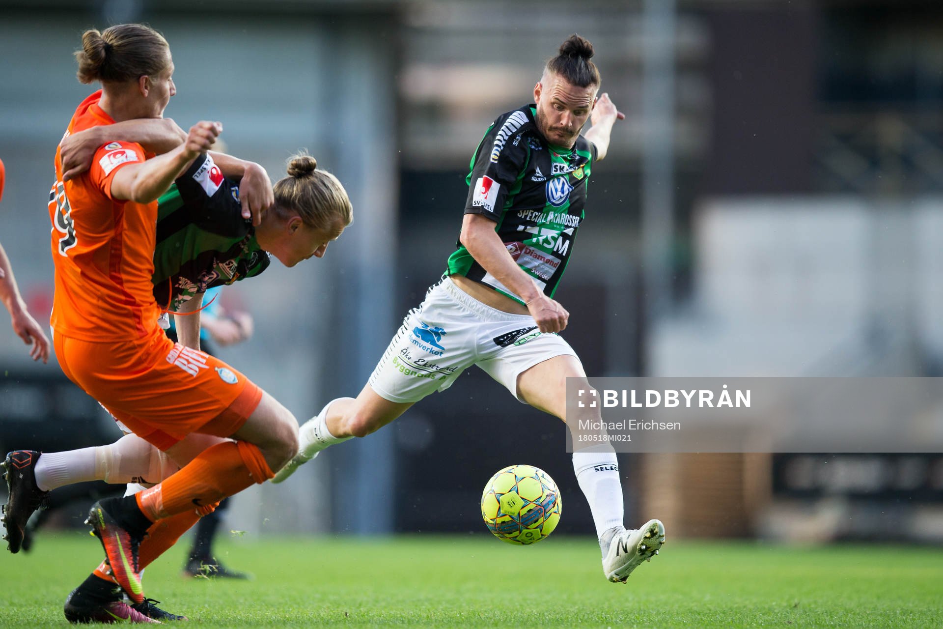 GAIS Jonas Lindberg skjuter ett skott