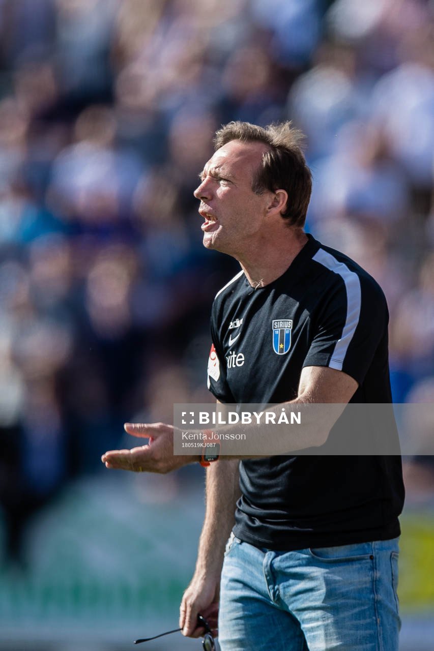 Sirius tränare Kim Bergstrand reagerar