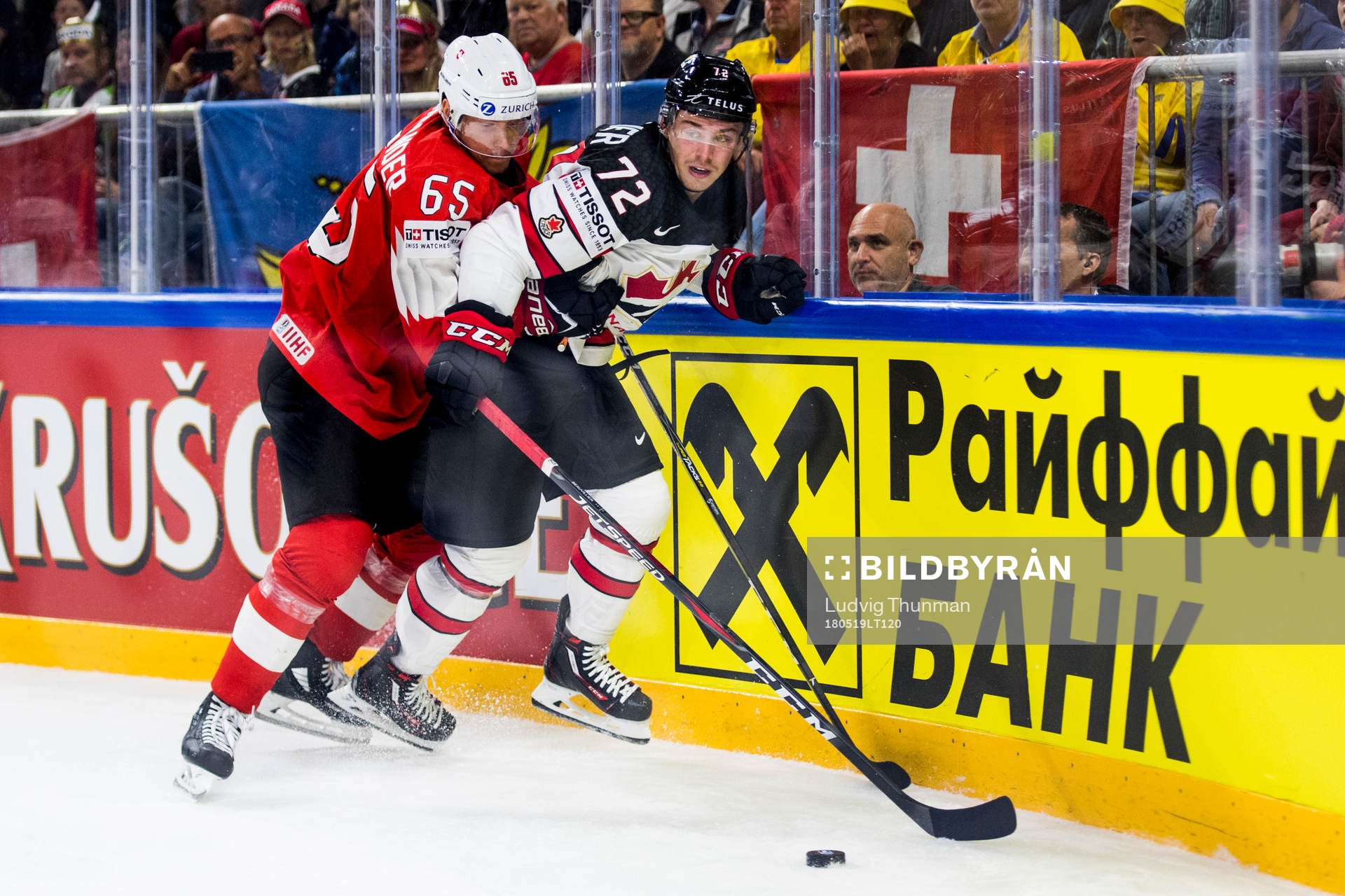 Schweiz Ramon Untersander och Kanadas Anthony Beauvillier