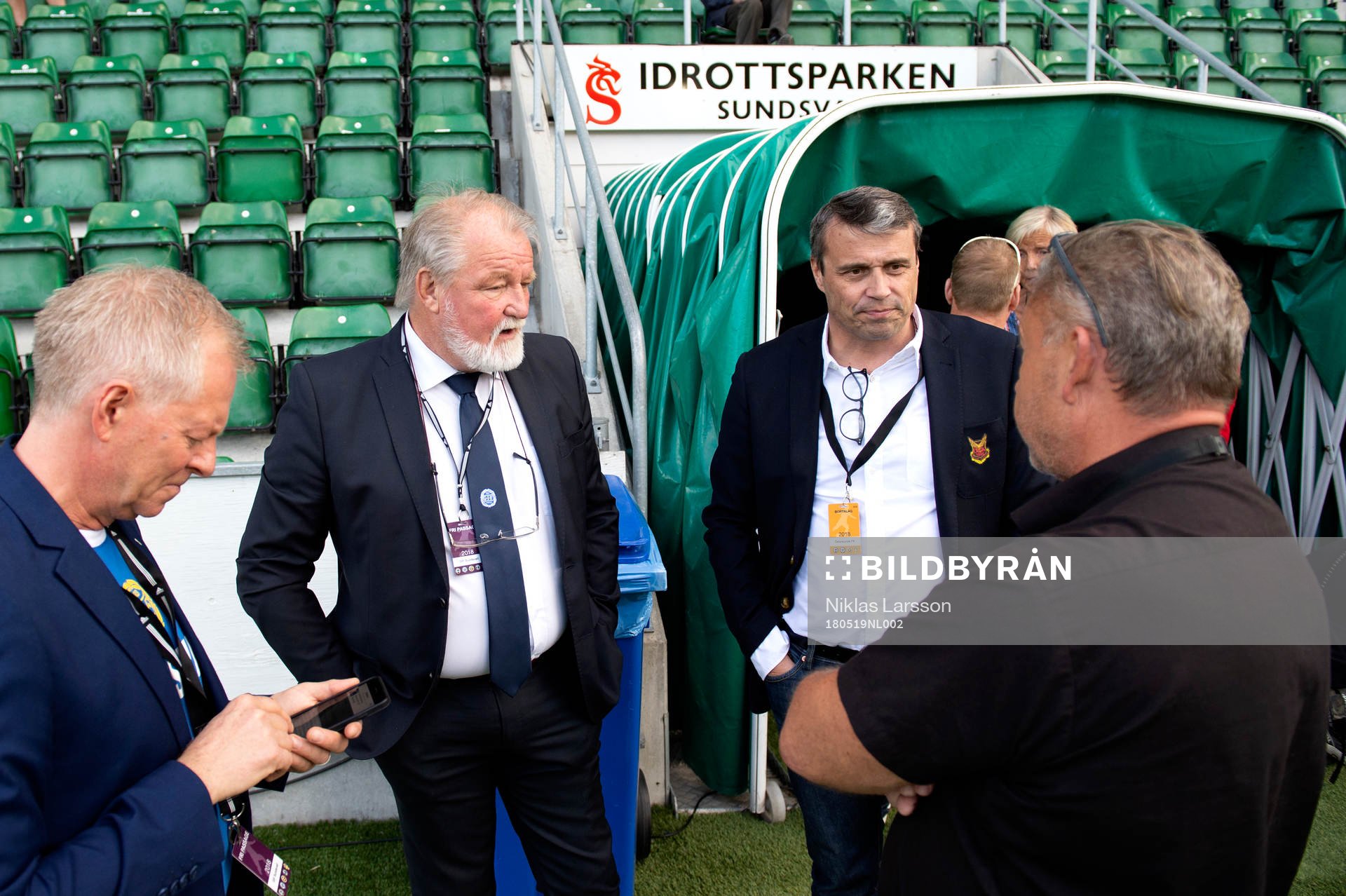 Sundsvalls klubbchef Johan Nikula och Östersunds sportchef
