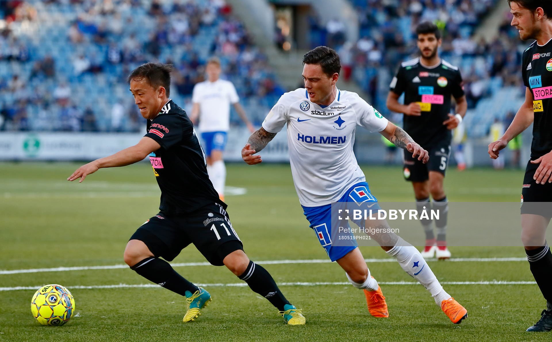 Dalkurds Yukiya Sugita  och Norrköpings David Moberg