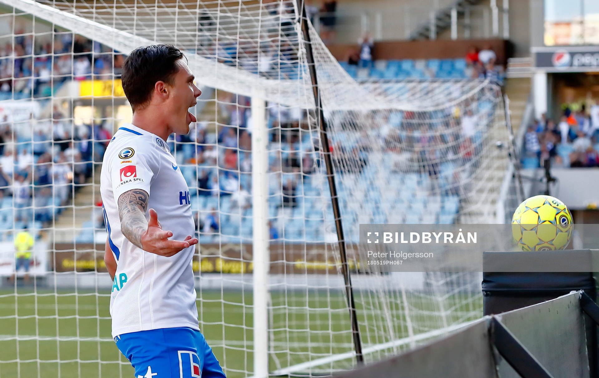 Norrköpings David Moberg Karlsson jublar