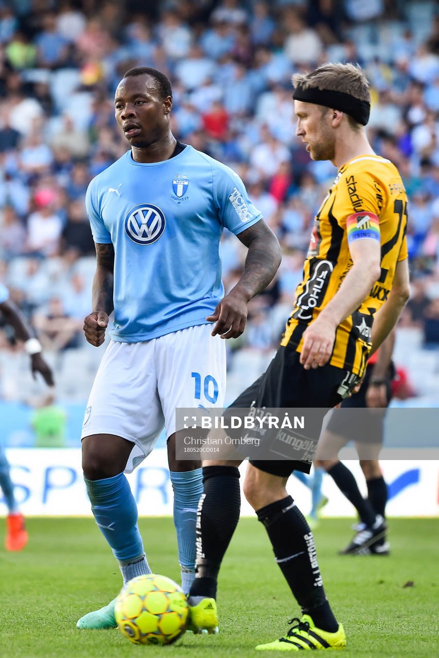 Malmö FFs Carlos Strandberg och Häckens Rasmus Lindgren