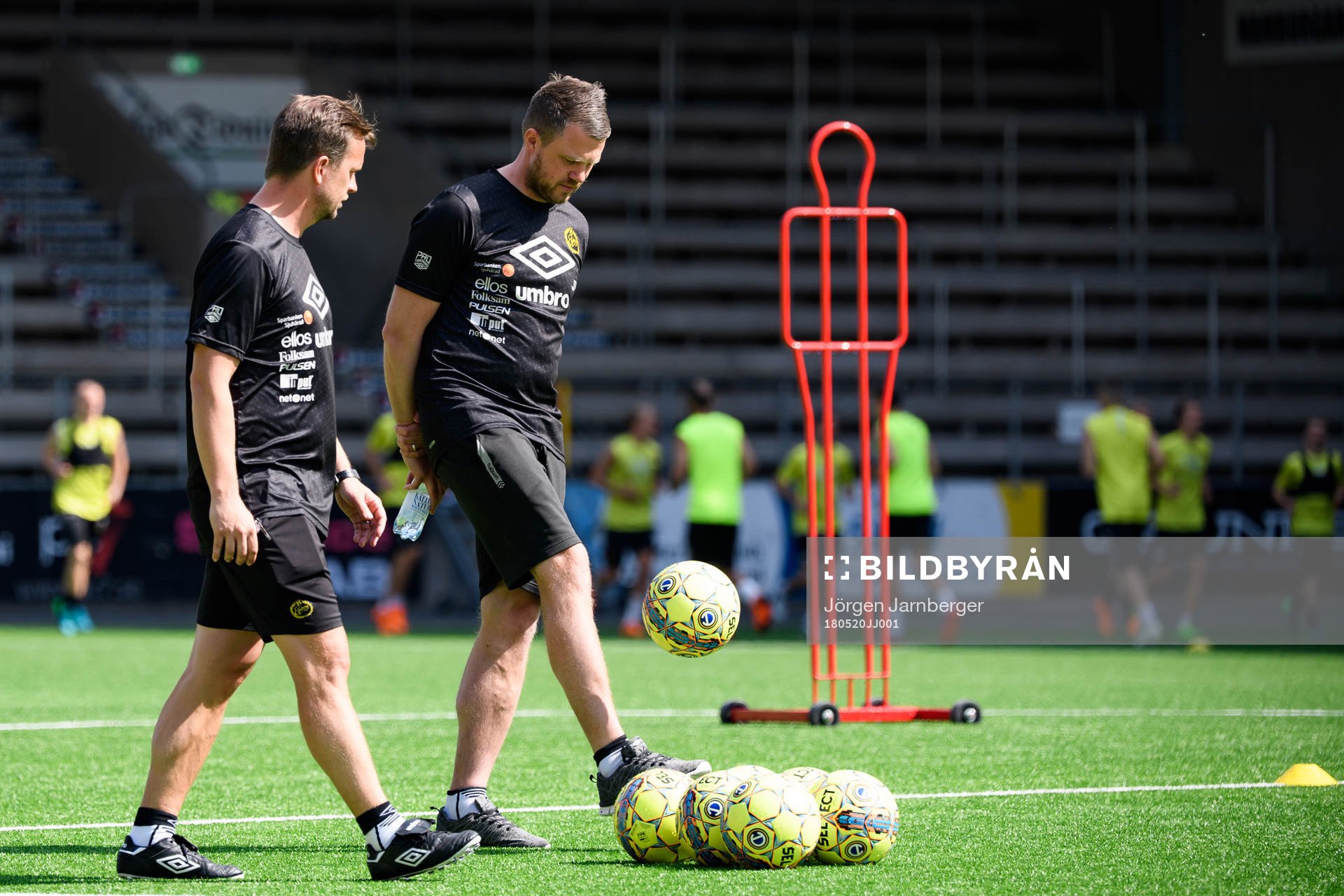 Elfsborgs manager Jimmy Thelin och assisterande tränare