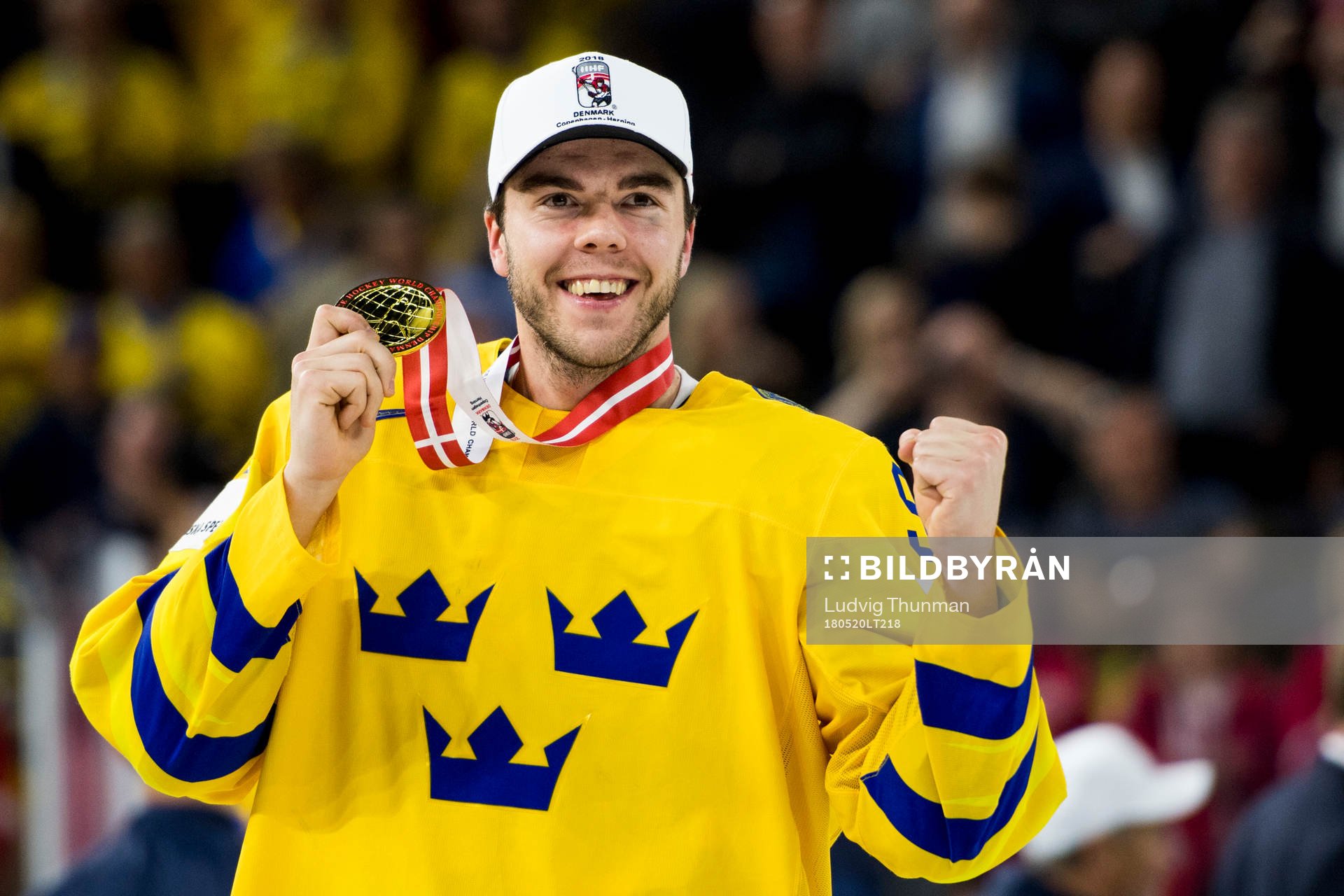 Sveriges Magnus Pääjärvi-Svensson jublar med sin