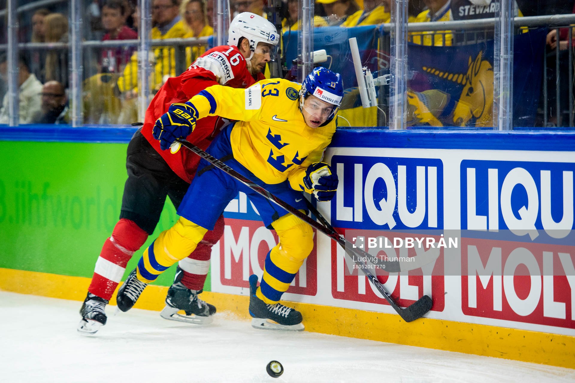 Schweiz Raphael Diaz och Sveriges Mattias Janmark