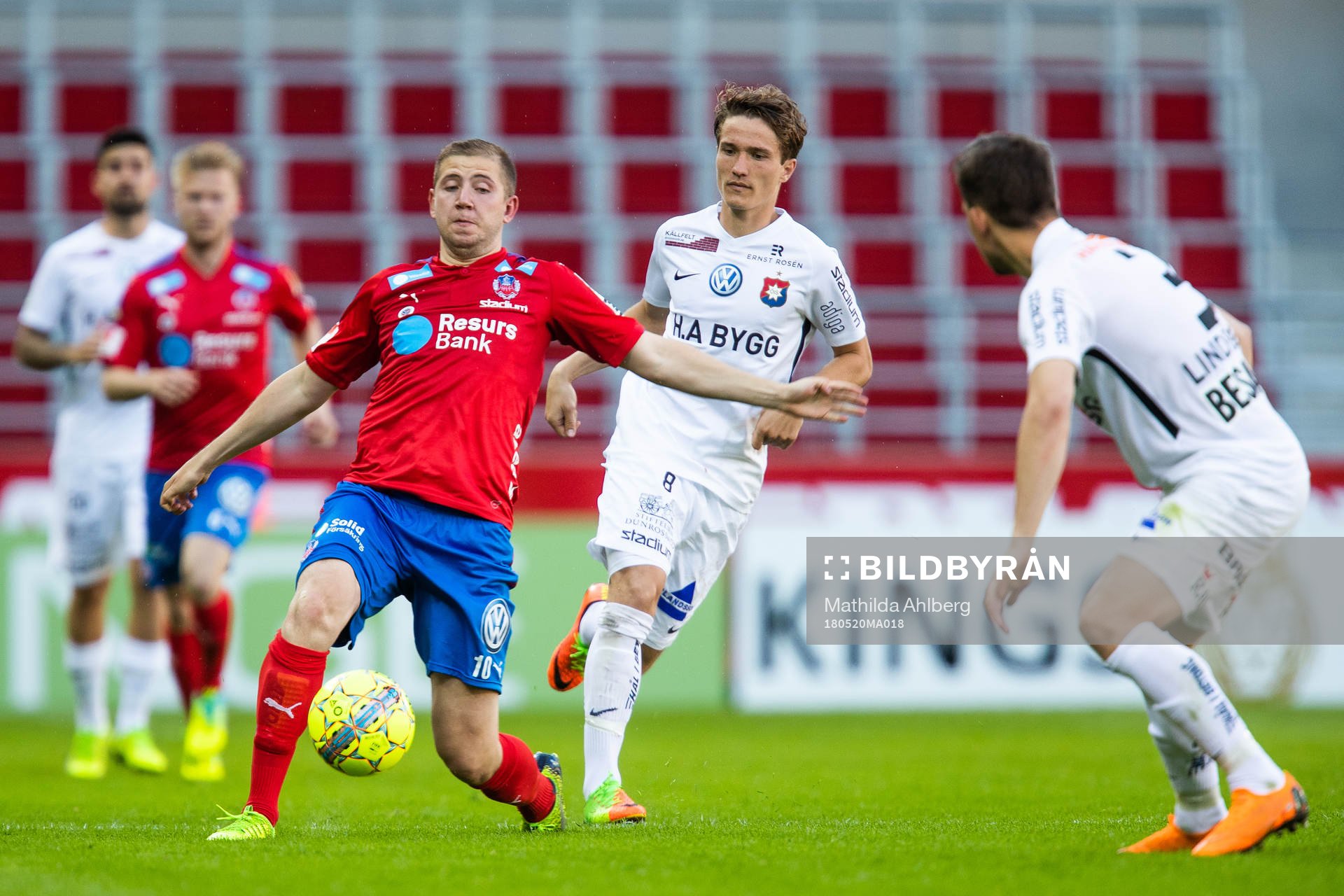 Helsingborgs Darijan Bojanic och Örgrytes Jakob Lindström