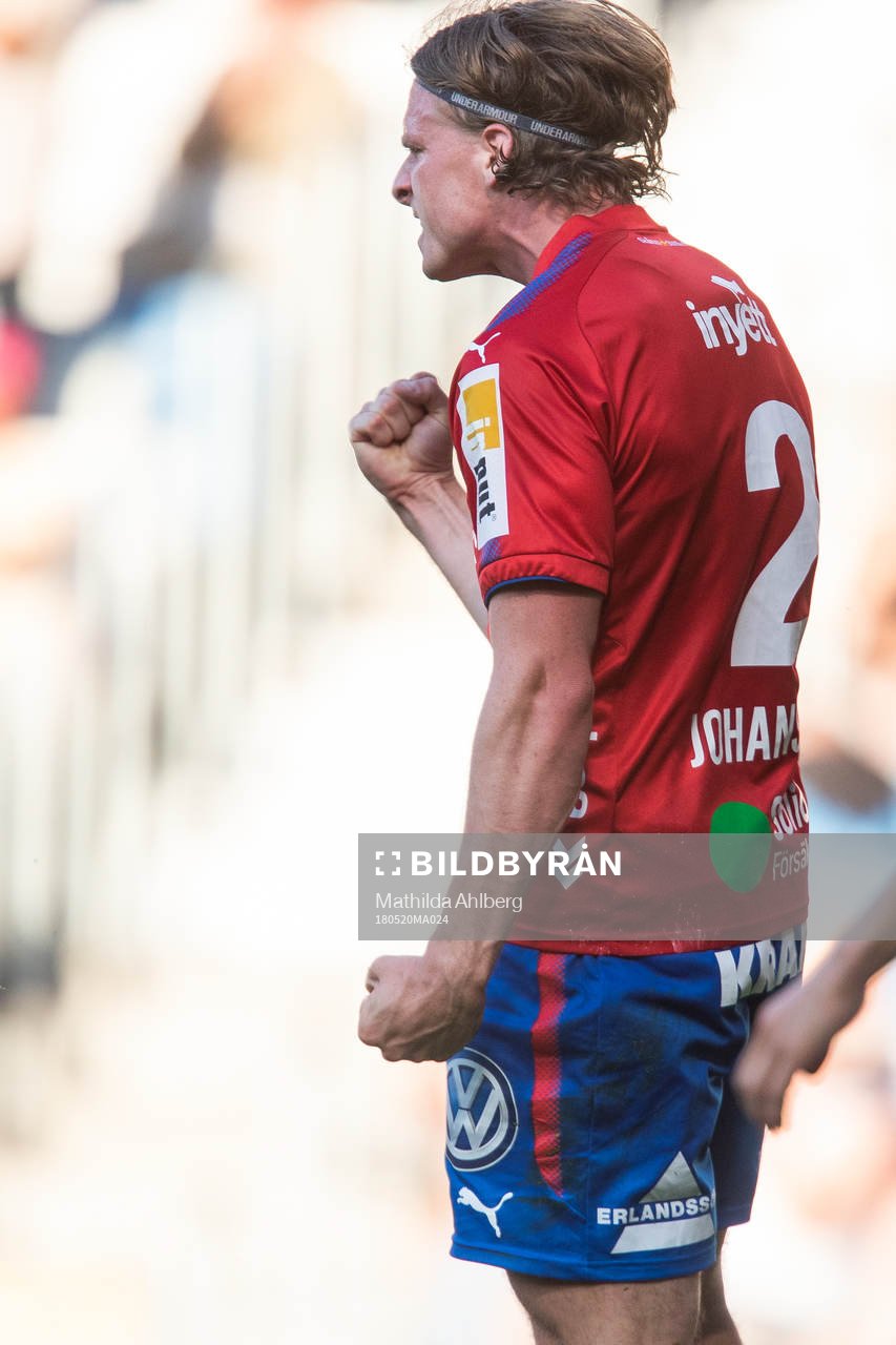 Helsingborgs Carl Johansson jublar
