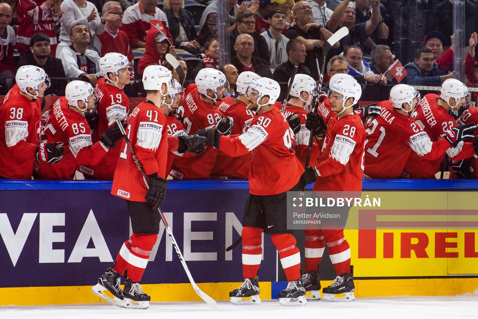 Schweiz Mirco Muller, Joel Roman och Timo Meier spelare