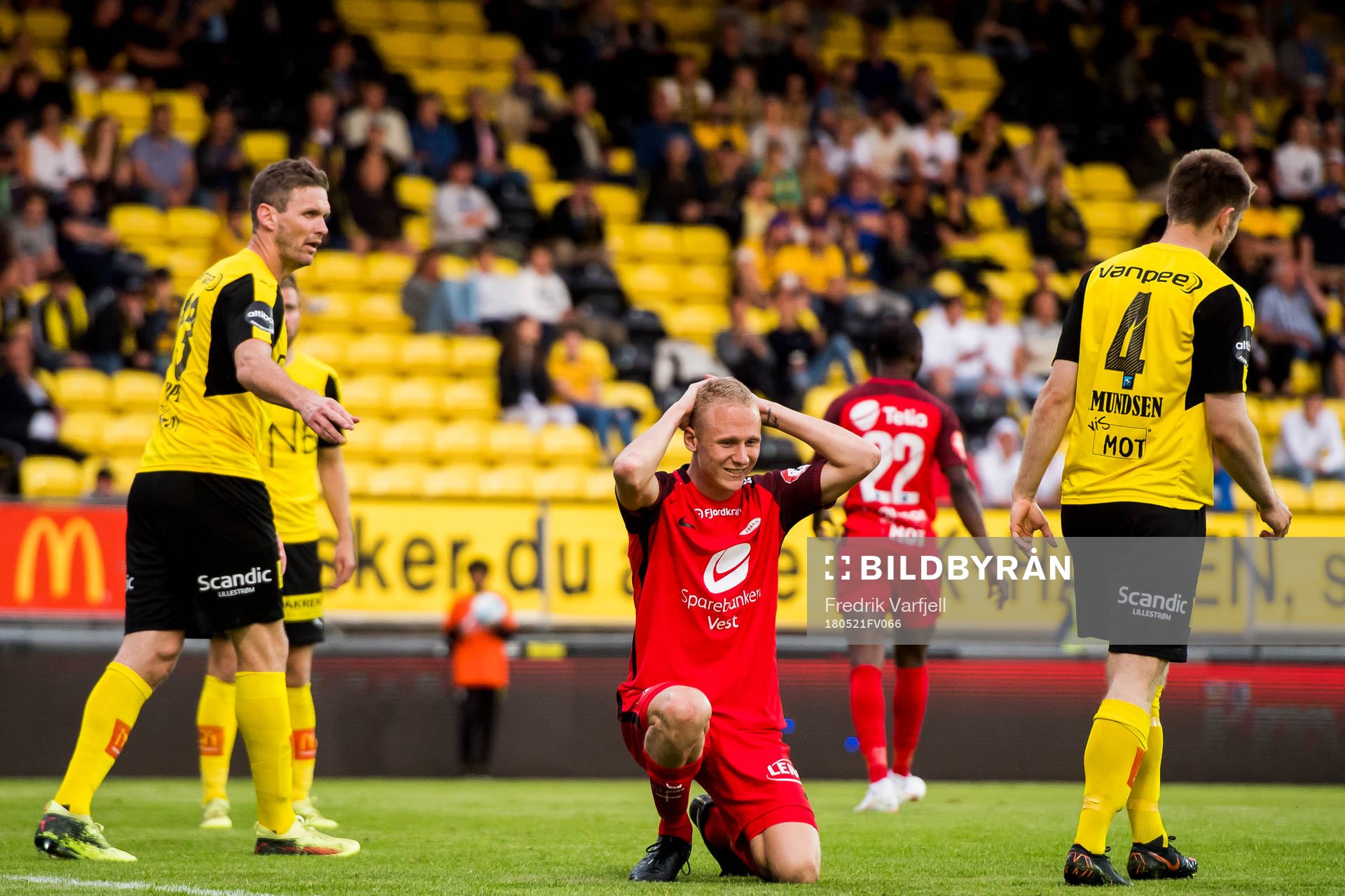 Kristoffer Barmen of Brann looks dejected