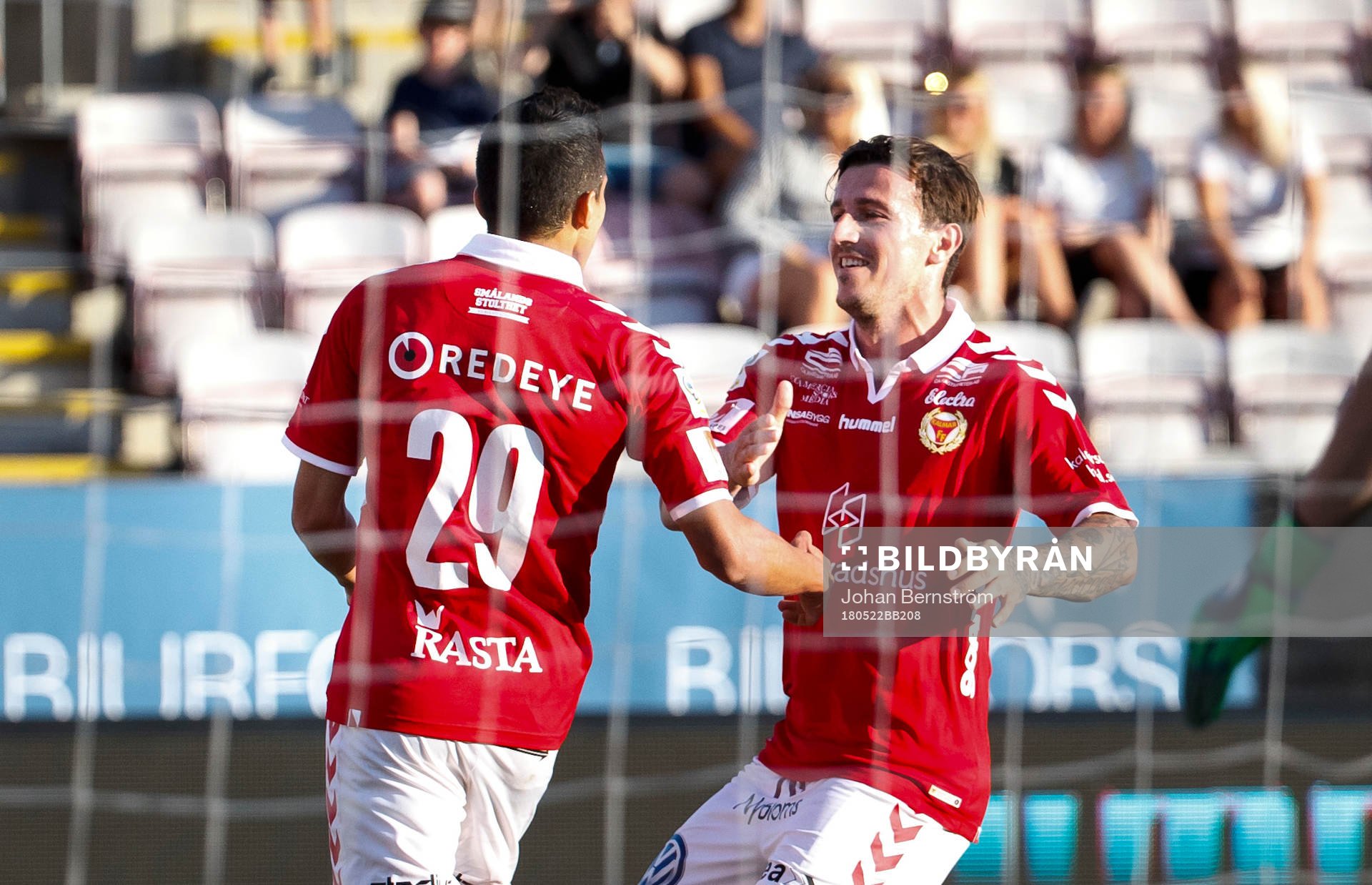 Kalmars Romário Pereira Sipião gör 0-1 på straff och