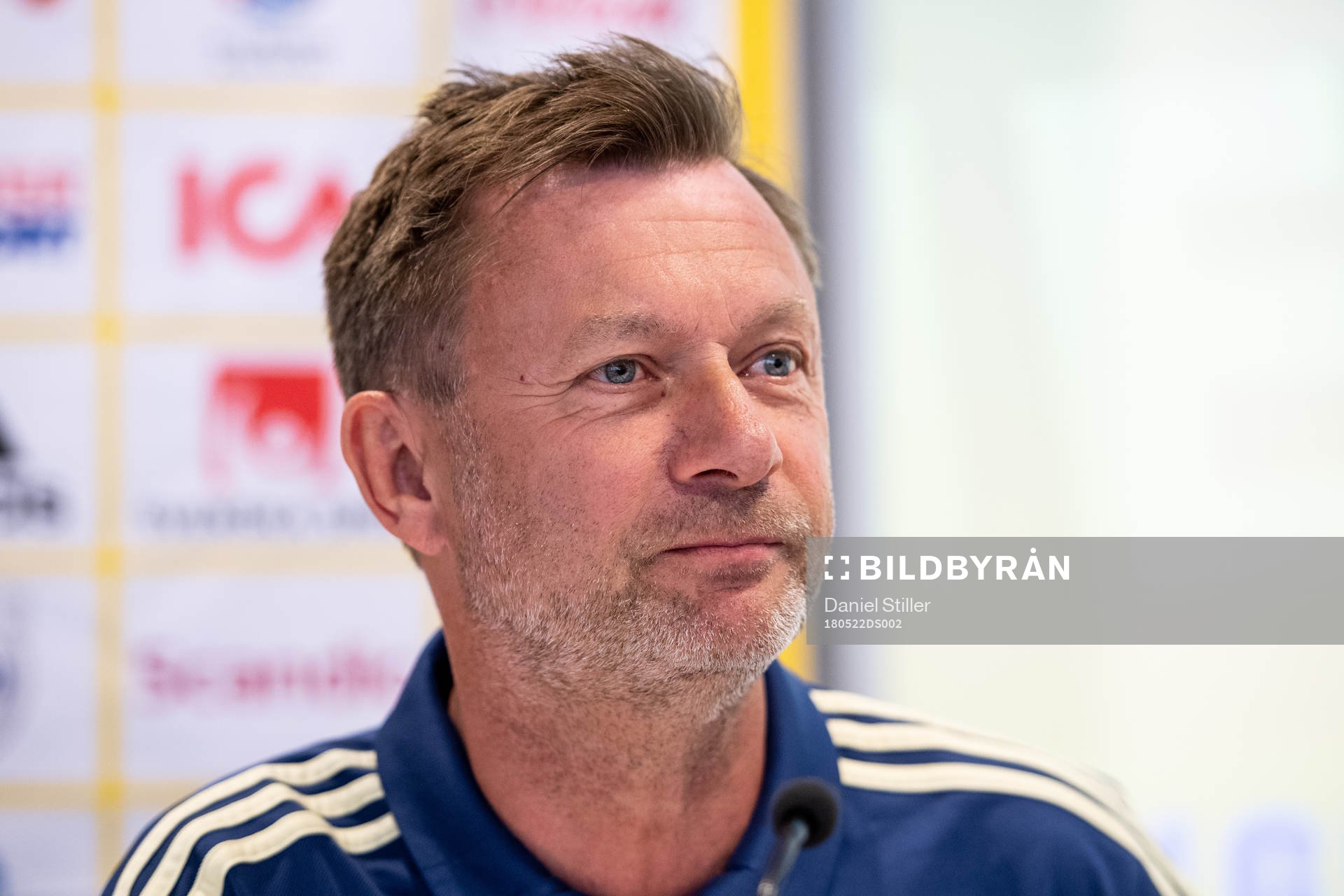 Damlandslagets förbundskapten Peter Gerhardsson