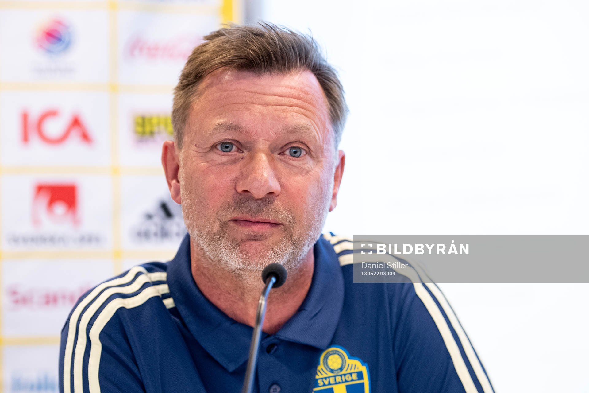 Damlandslagets förbundskapten Peter Gerhardsson