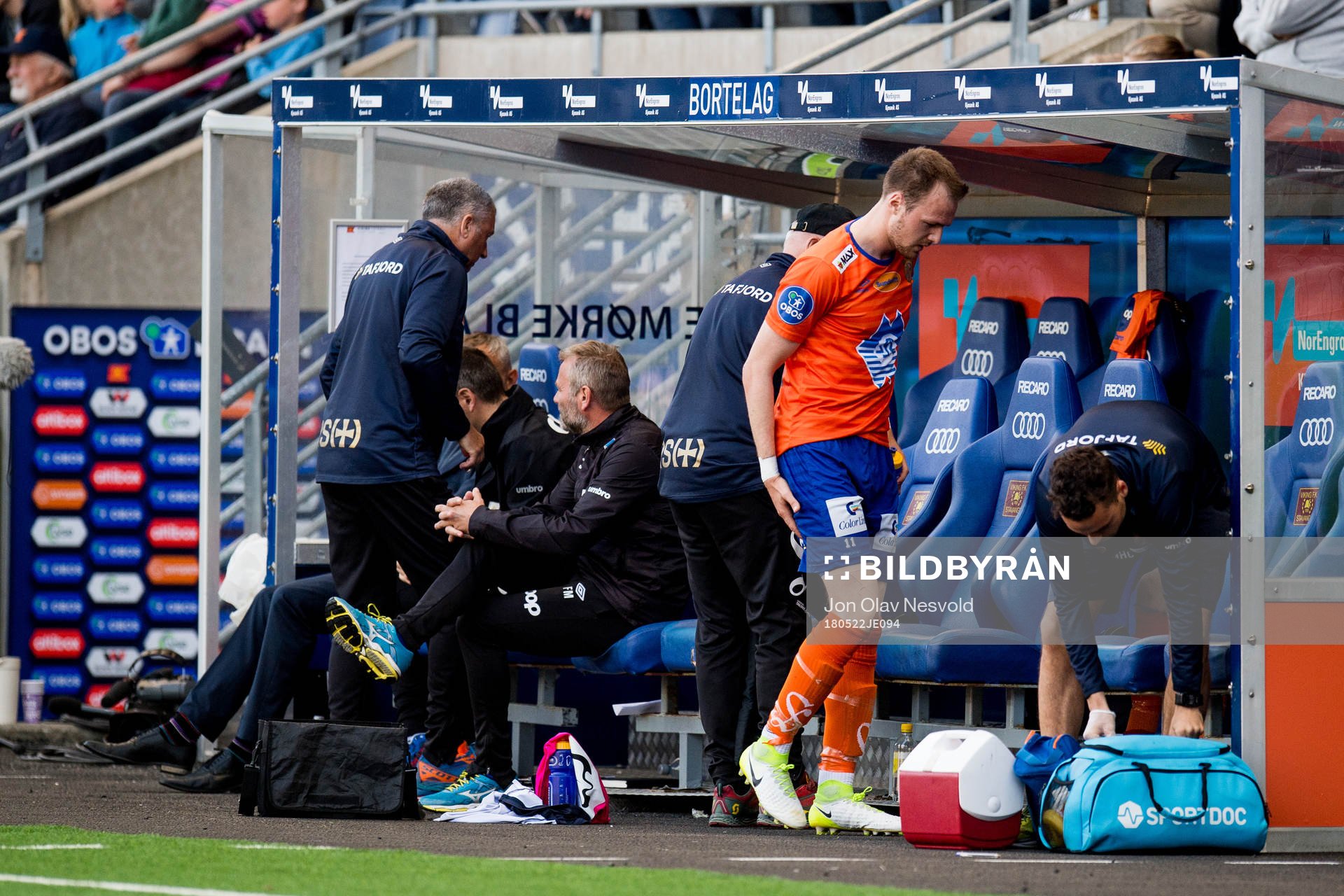 Aron Elís Thrándarson of Aalesund with an injury
