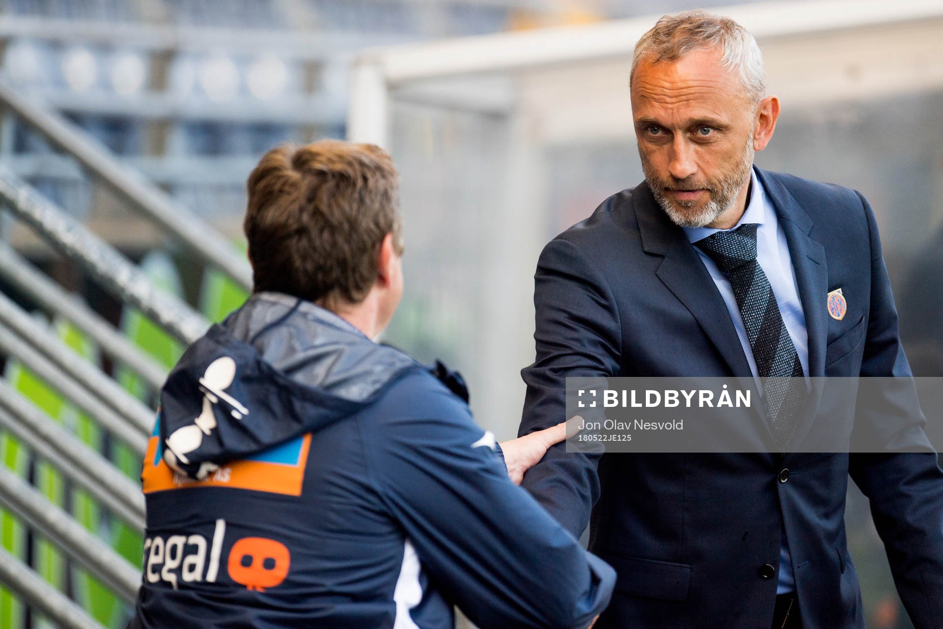 Bjarne Berntsen, head coach of Viking, and Lars Bohinen,