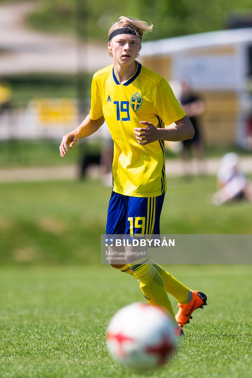 Sveriges Elvis Lindqvist