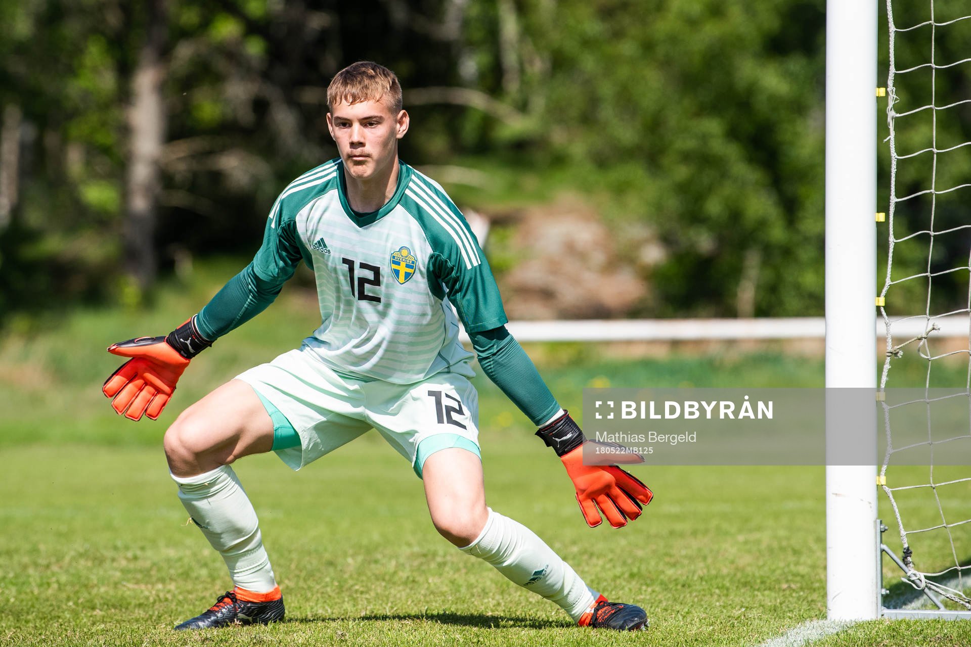 Sveriges målvakt Filip Jörgensen