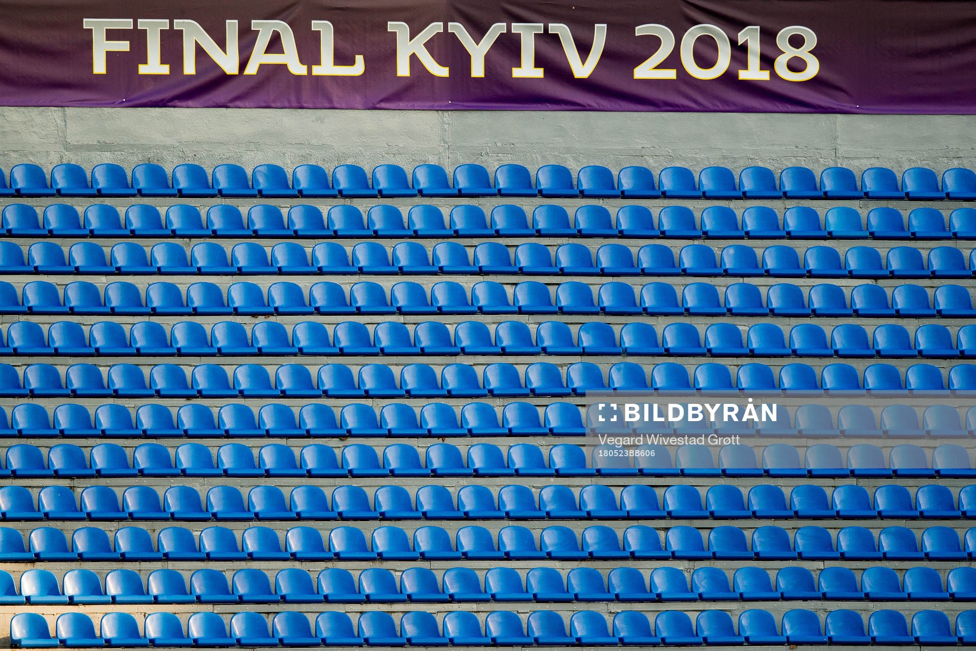 A Final Kyiv 2018 banner in the stands