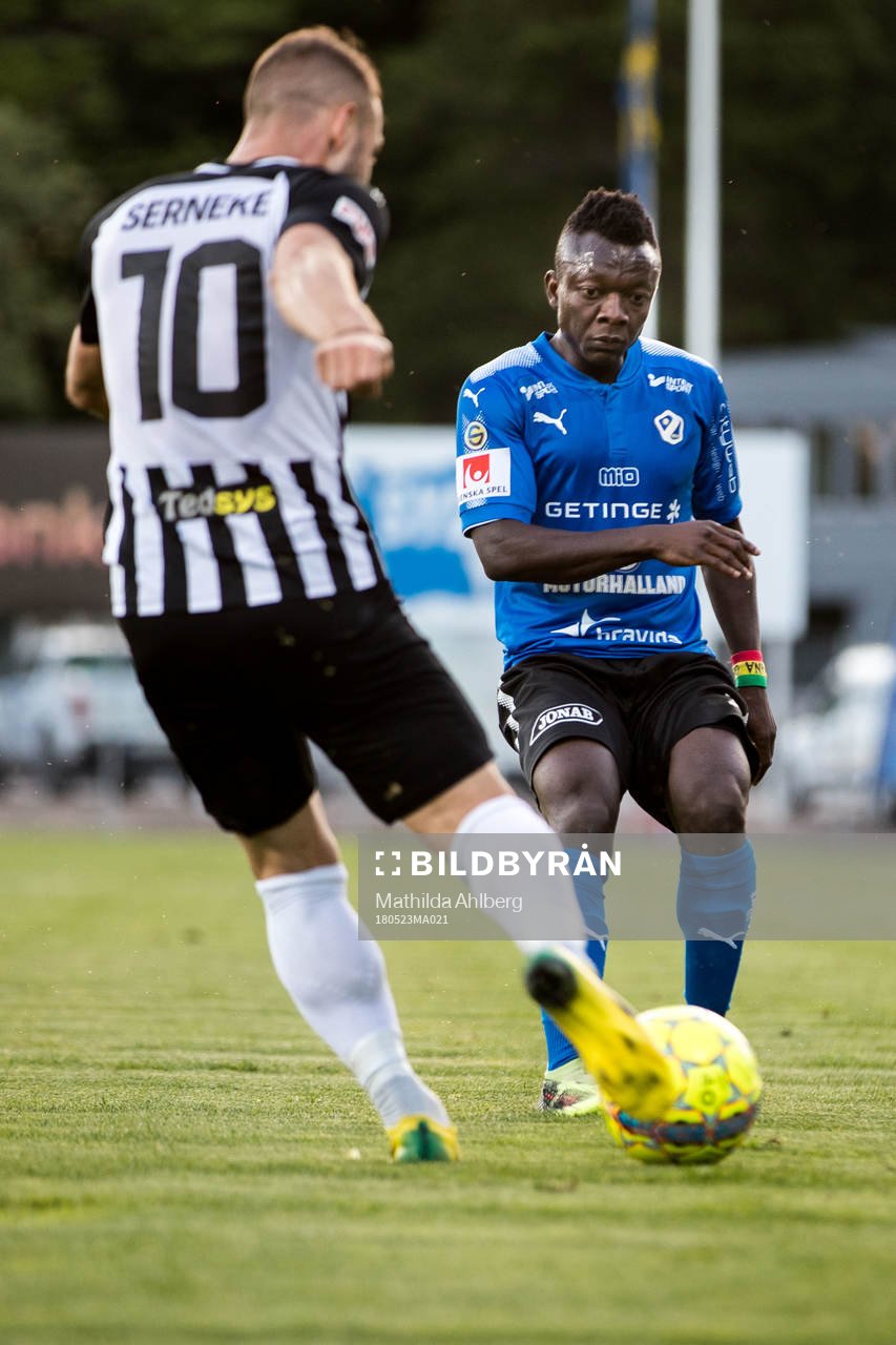 Halmstads Thomas Boakye under fotbollsmatchen i Superettan mellan Landskrona och Halmstad den 23 maj 2018 i Landskrona.