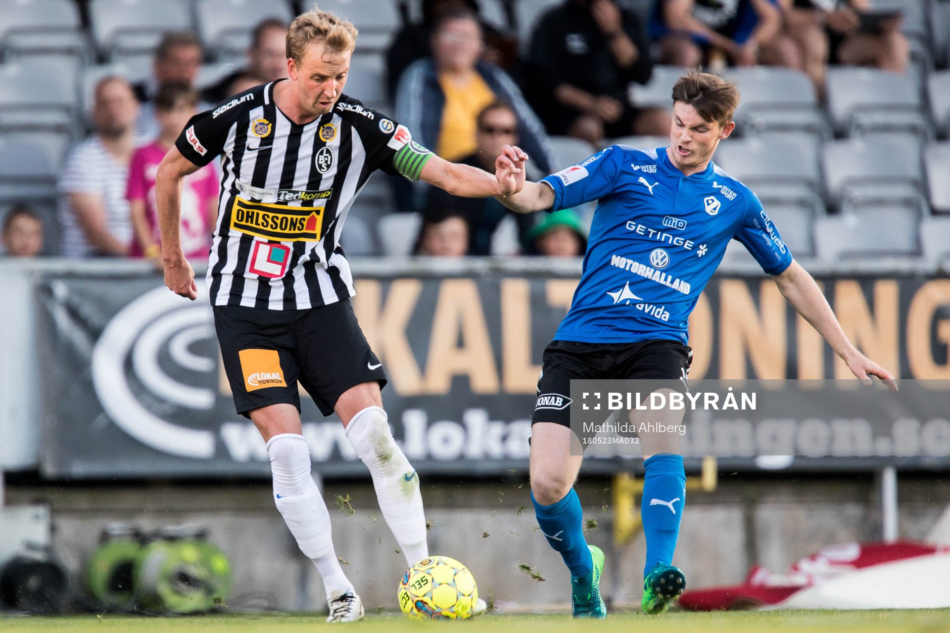 Landskronas Viktor Svensson och Halmstads Jonathan Svedberg