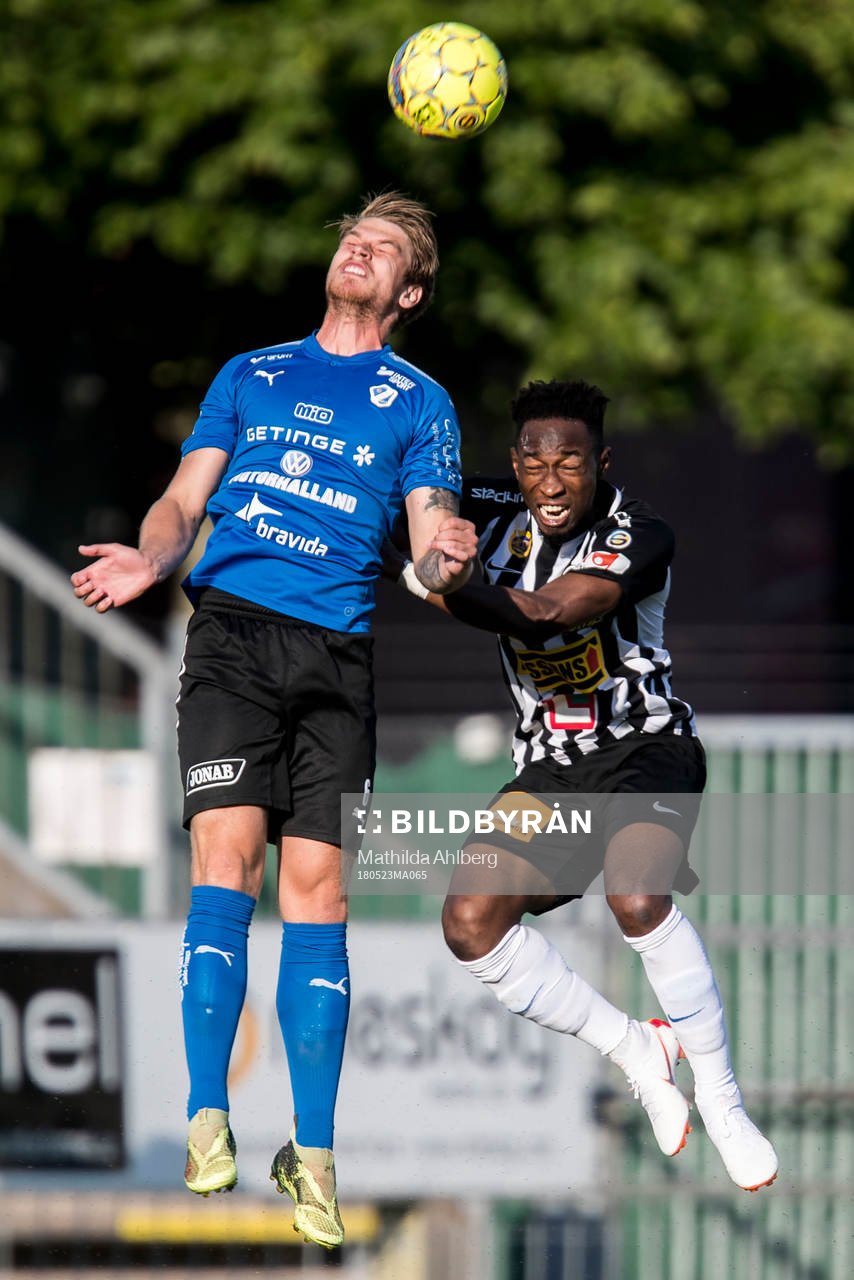 Halmstads Marcus Mathisen och Landskronas Karim Sadat