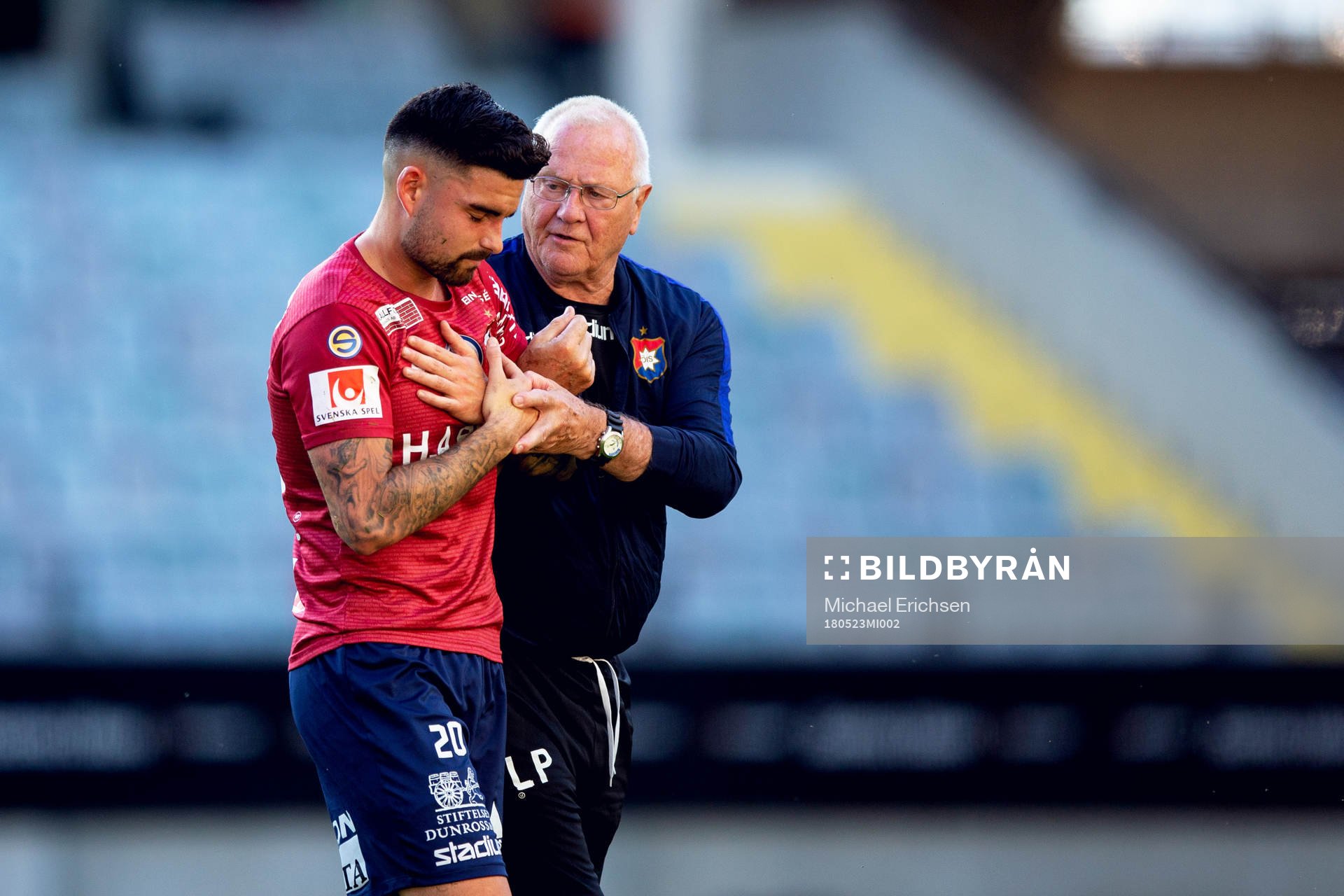 Örgrytes Diego Montiel tvingas utgå